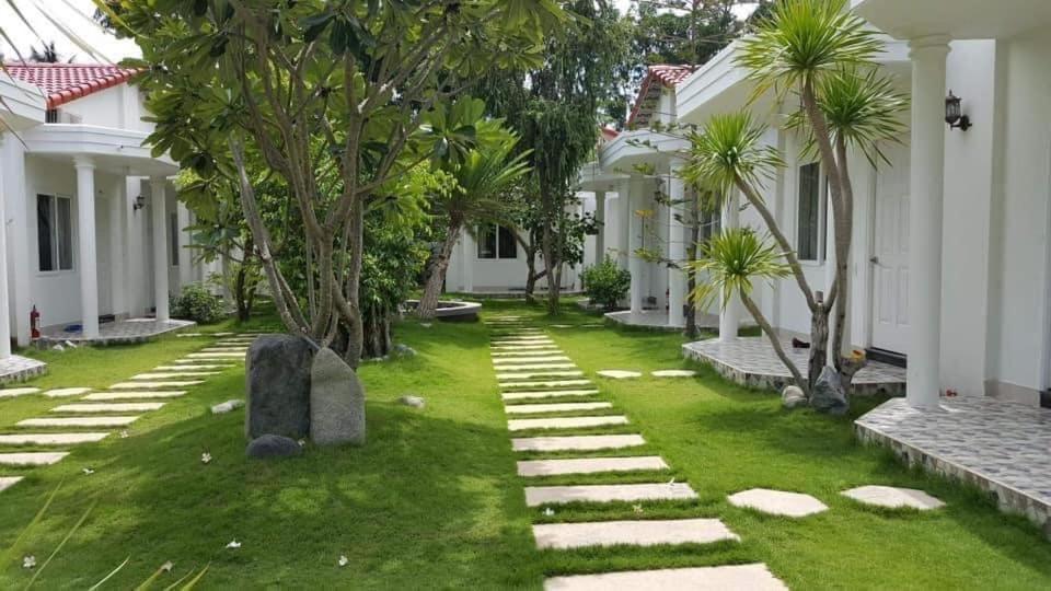 Homestay Dragon Bay Cam Lam