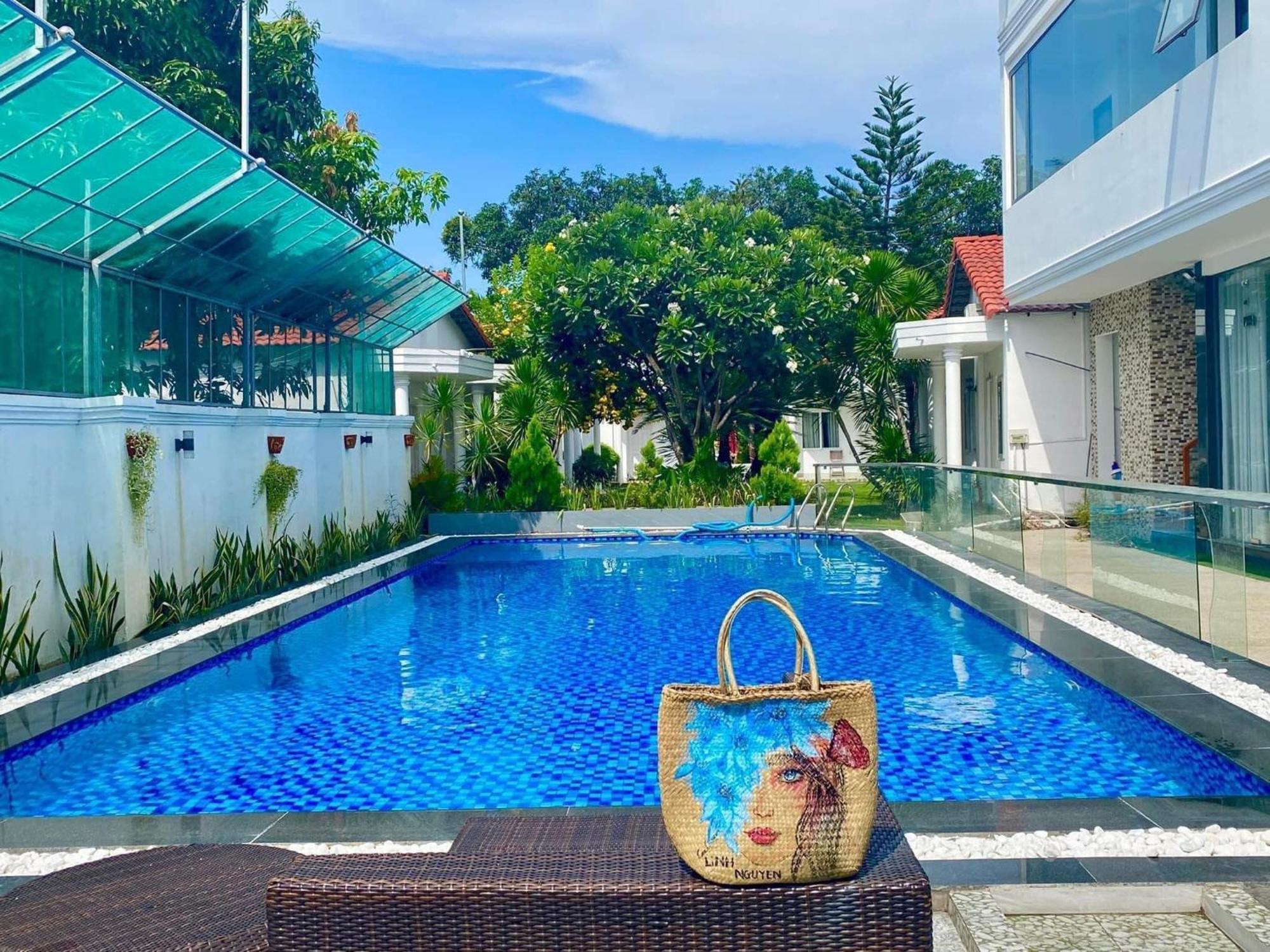 Dragon Bay Homestay