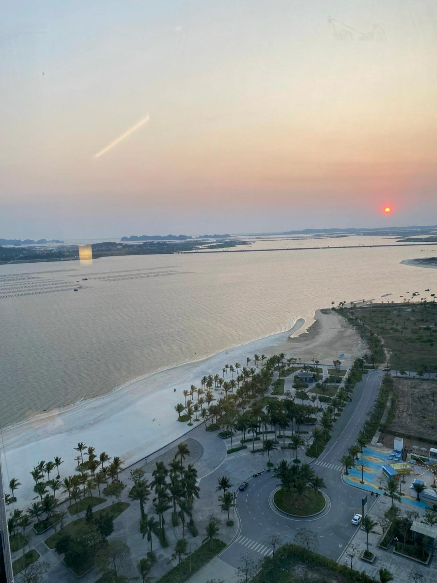 Apartment Bayside Bliss By A La Carte Ocean View Ha Long