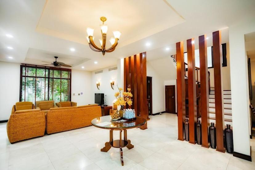 Gan Bien - Biet Thu Villa *