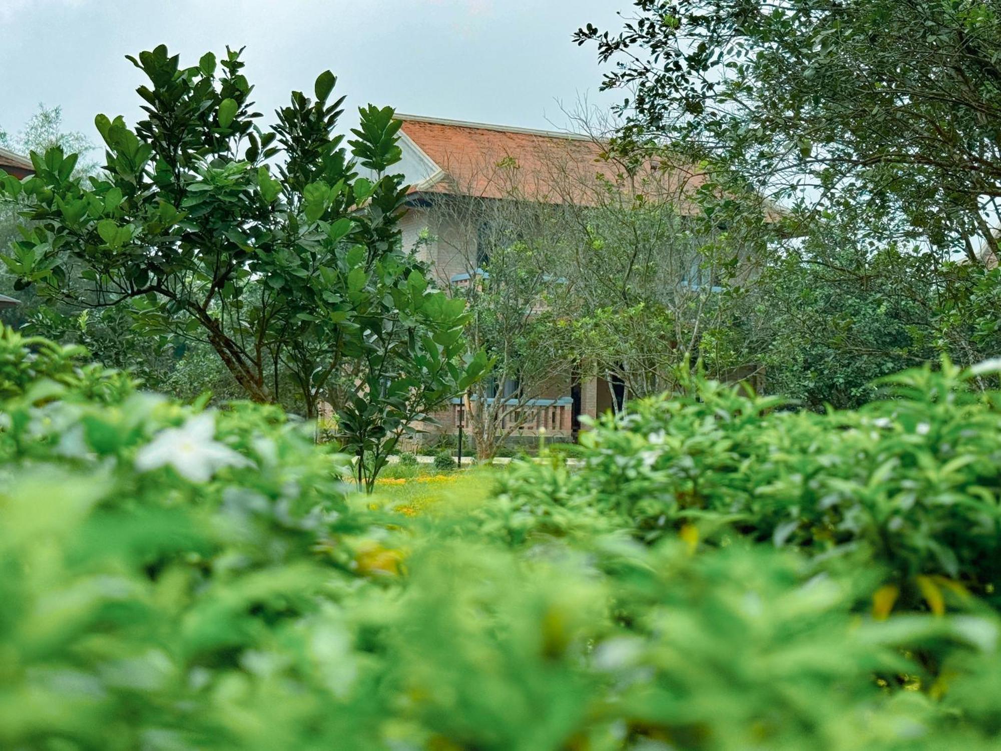 Hue Ecolodge 4* Huế