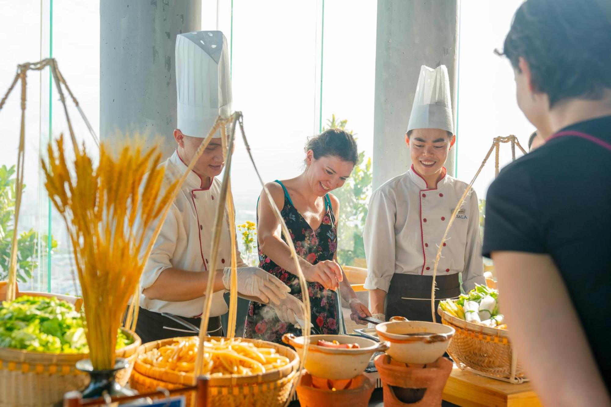 Khách sạn Sala