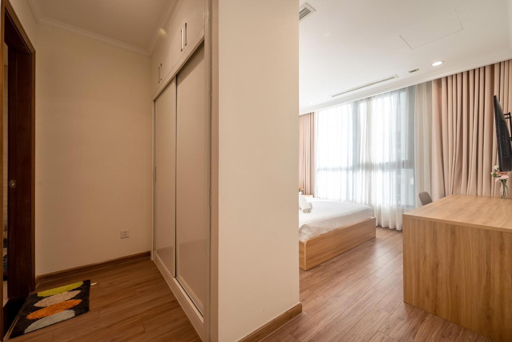 Vinhome Park Apartment