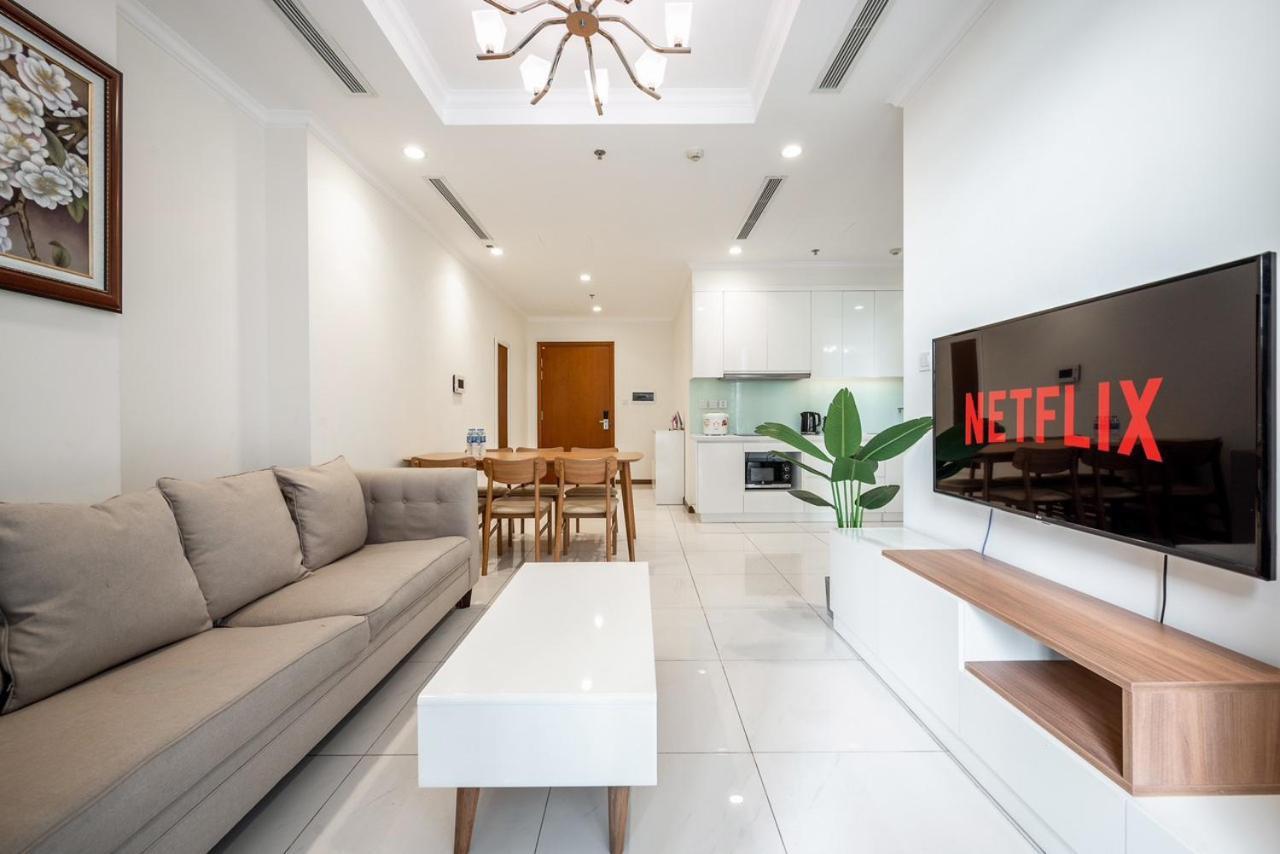 Apartment Vinhome Park *