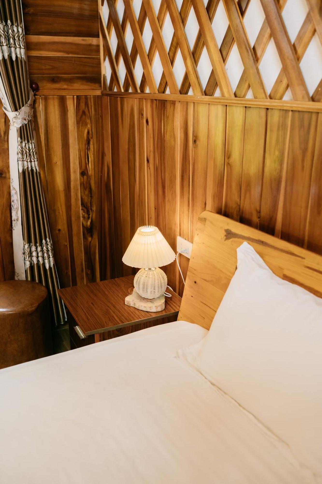 Trang An Mountain House Homestay Ninh Binh
