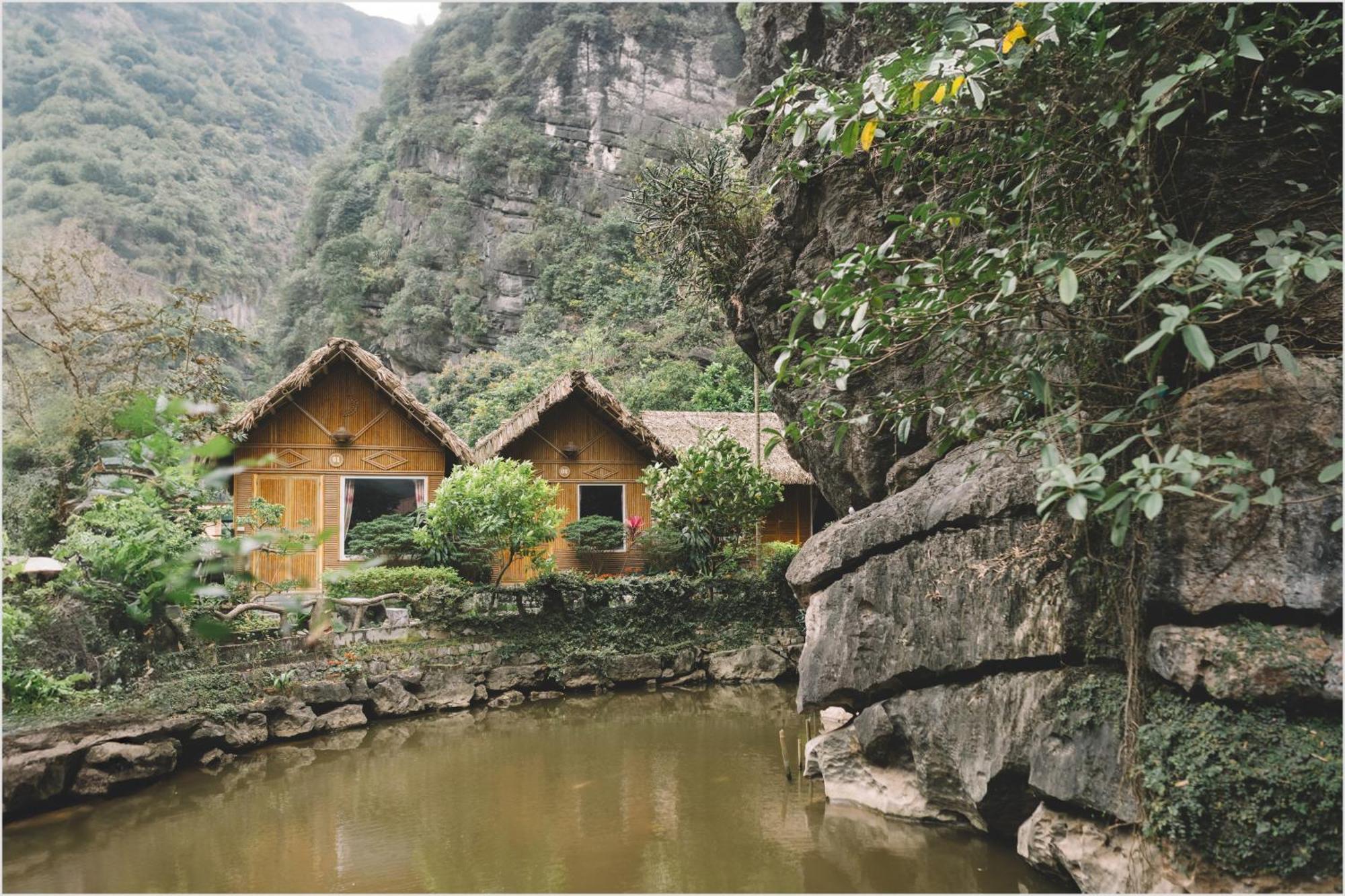 Trang An Mountain House Homestay