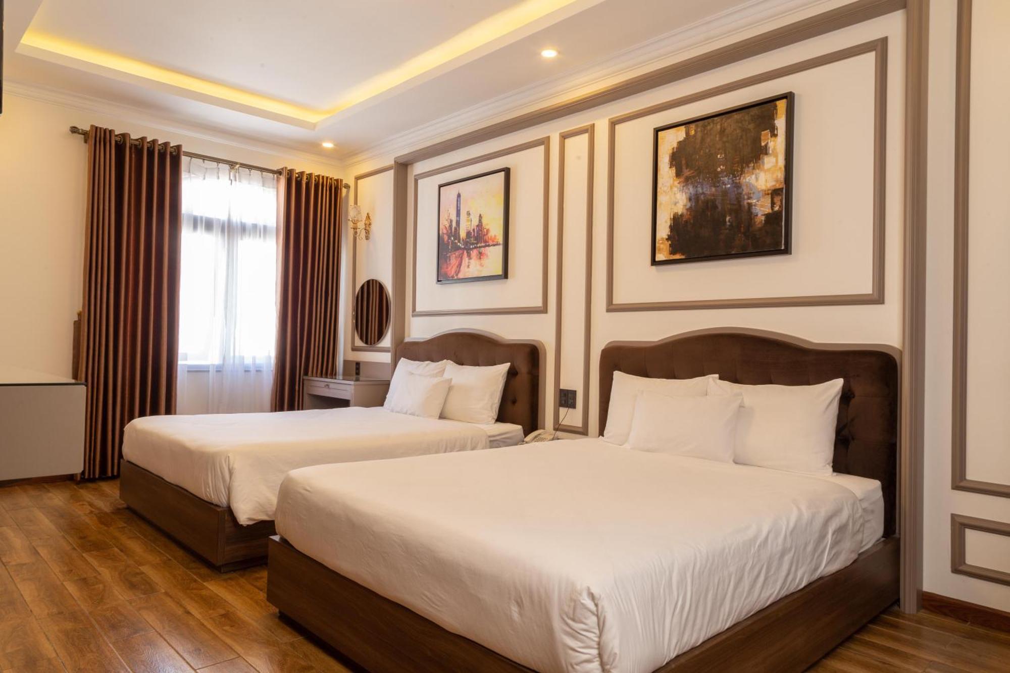 Win Hotel
