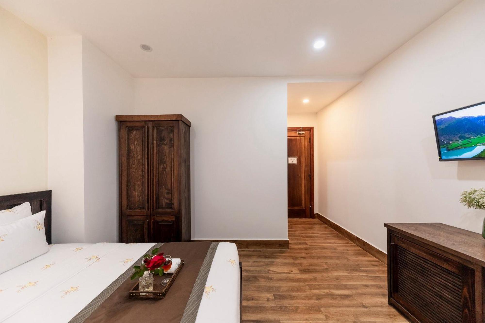 Hotel Thanh Loan Ii