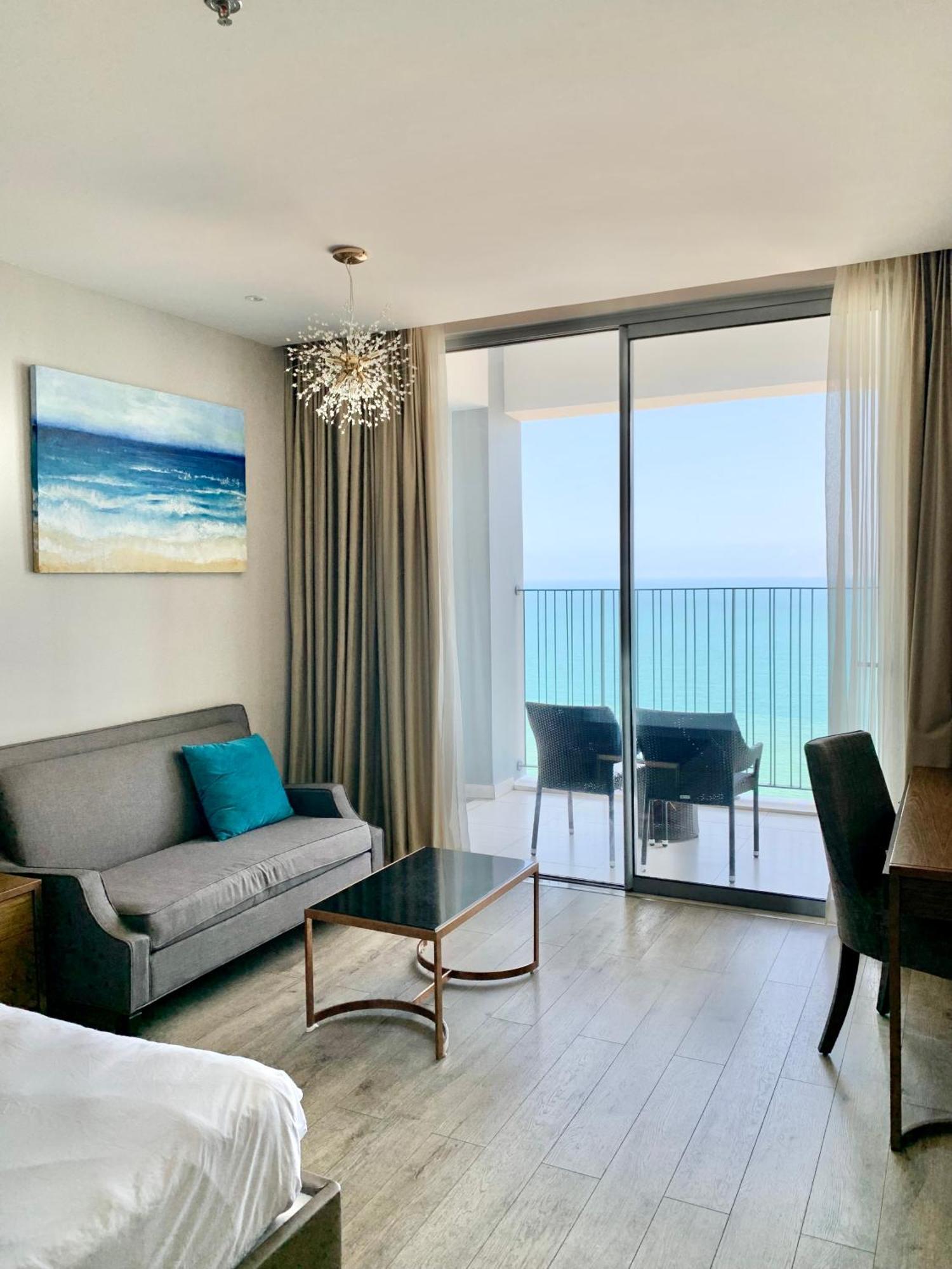 Panorama Sky Apartment *