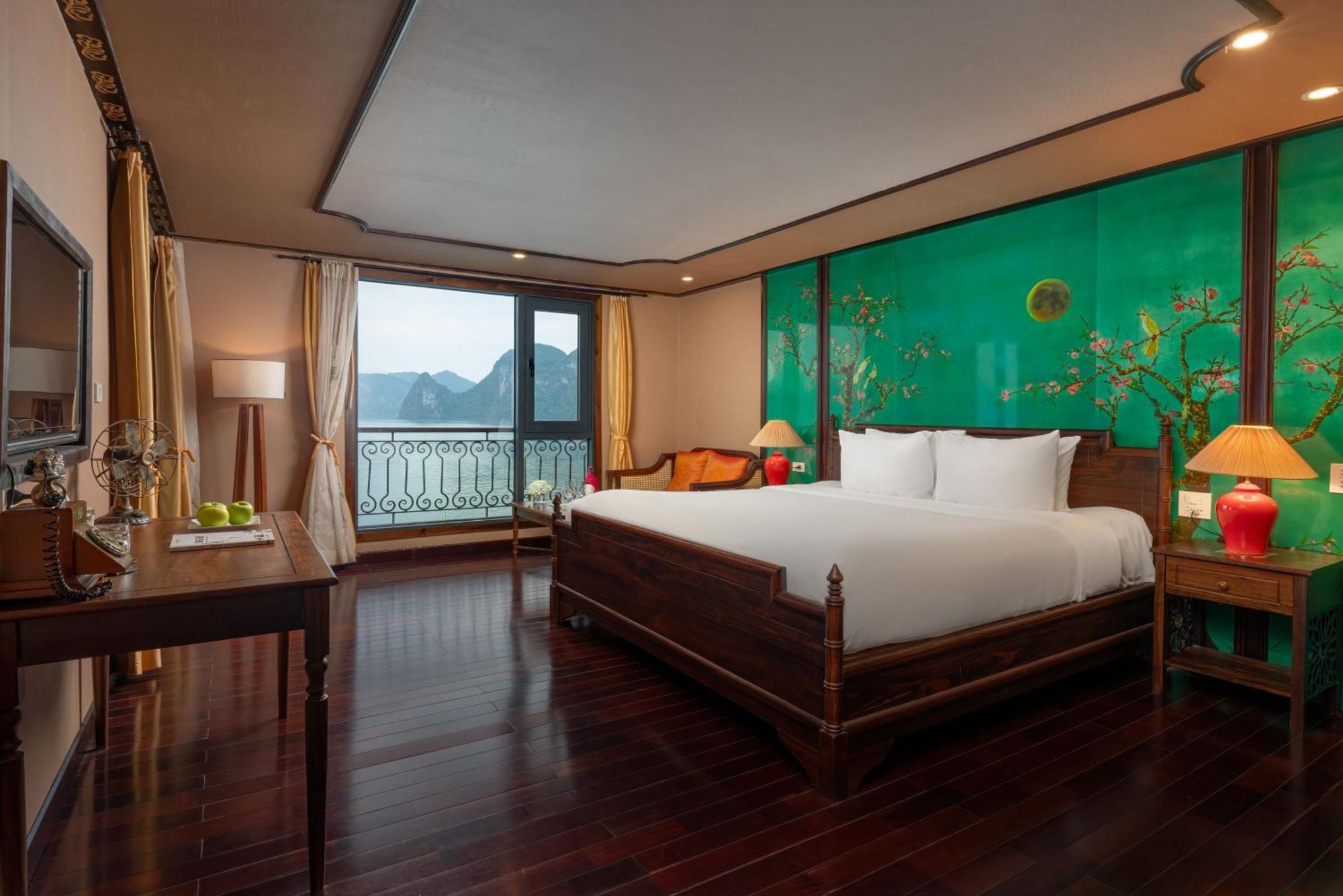 Indochine Cruise 5*