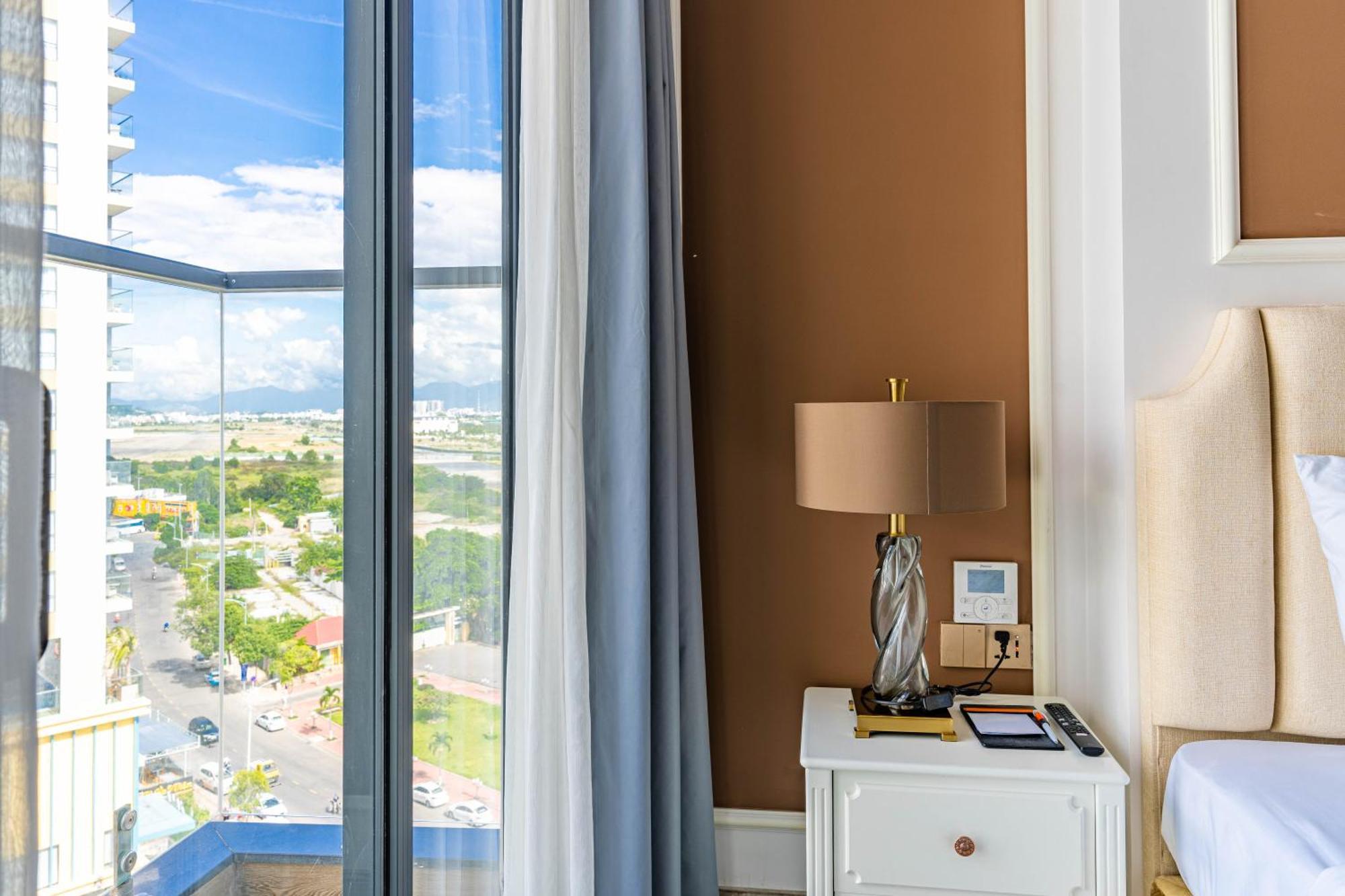 La Vague Hotel 4*