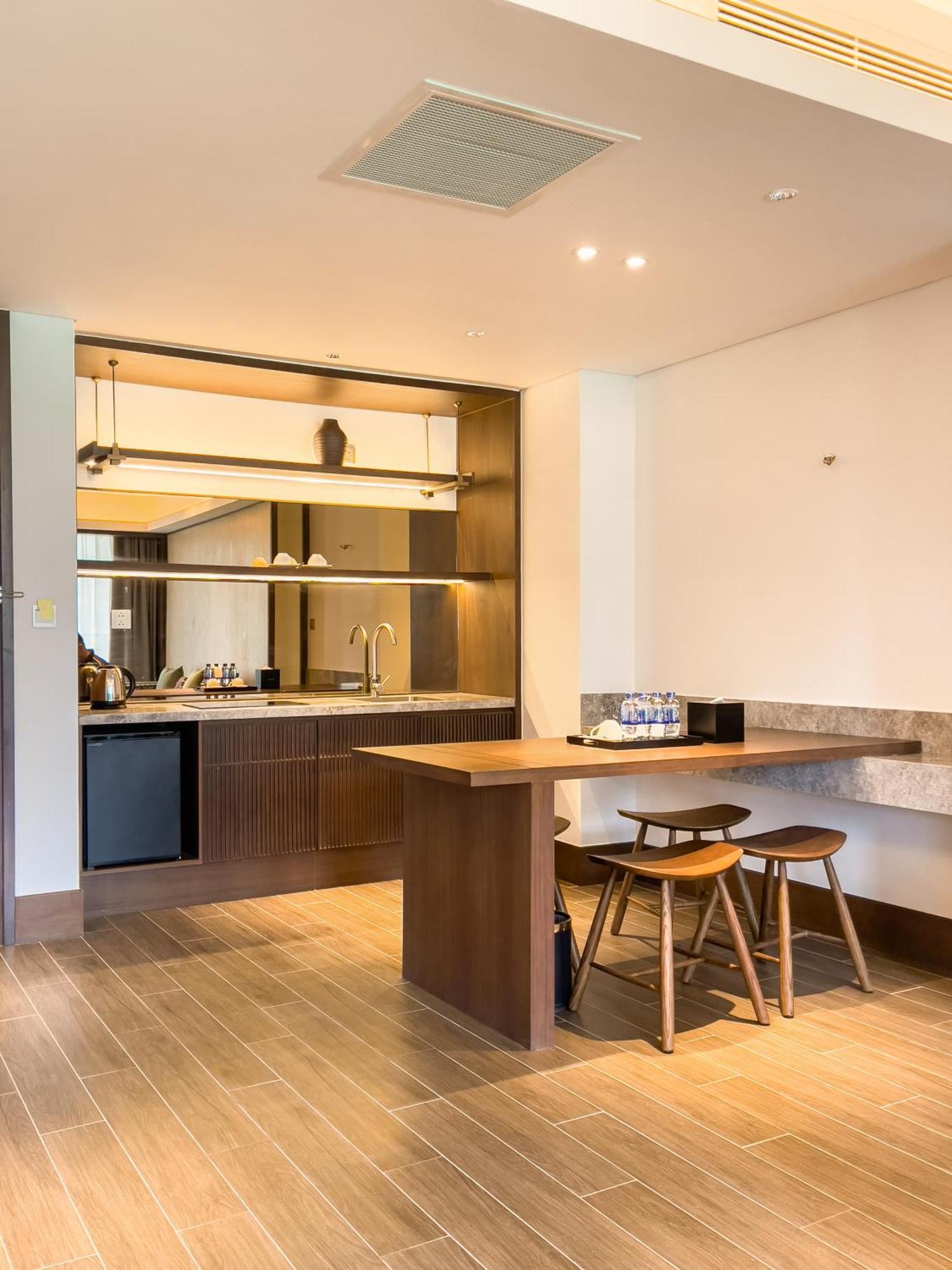 Mandala Retreats Kim Boi Hotel 5*
