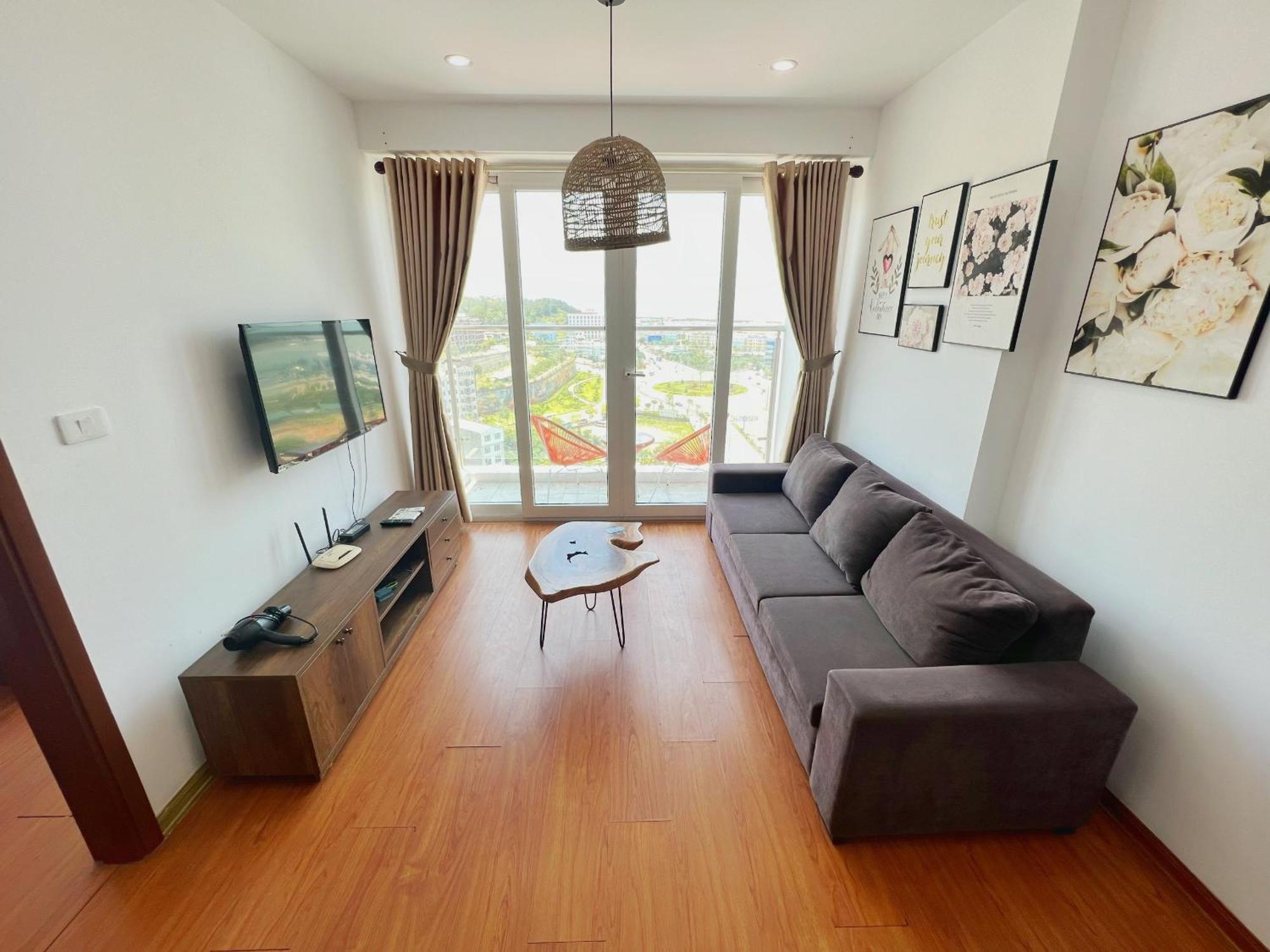 Luxury Halong * Ha Long