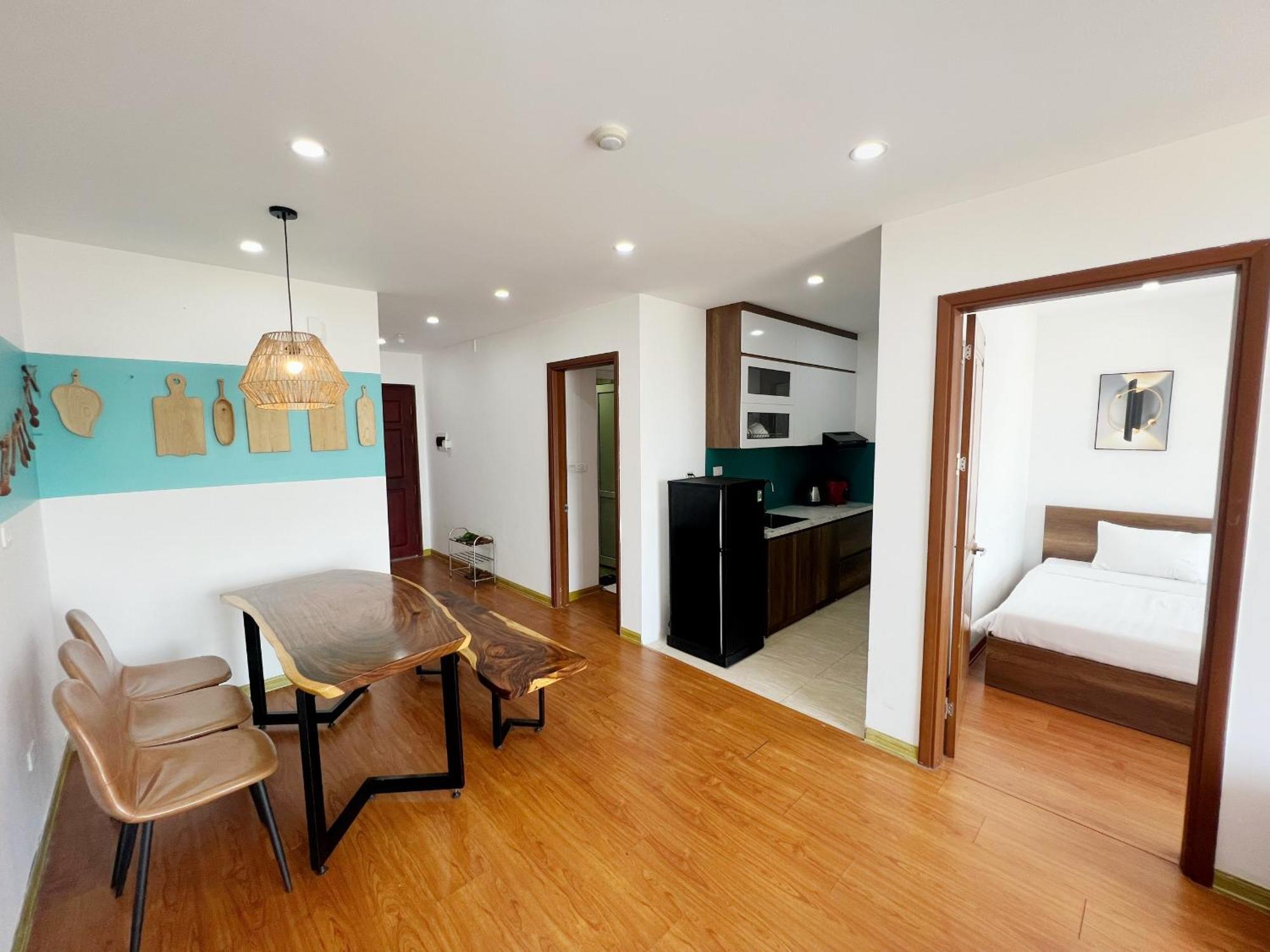 Luxury Halong *