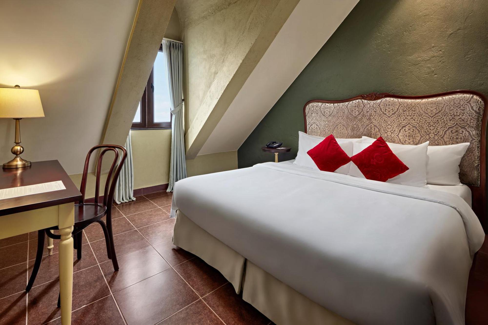 Mercure French Village Bana Hills Hotel