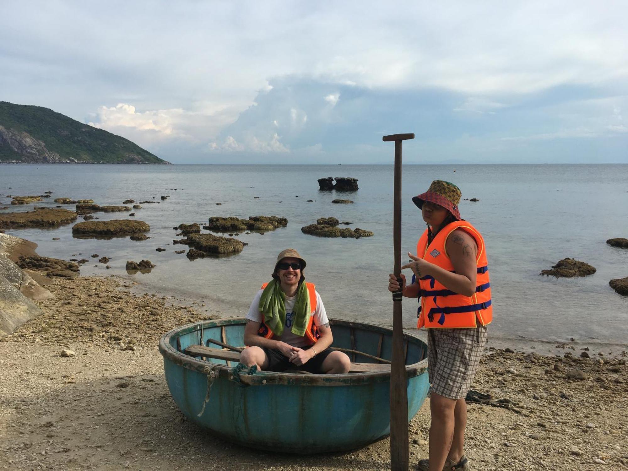 Cham Island Lau Thu *