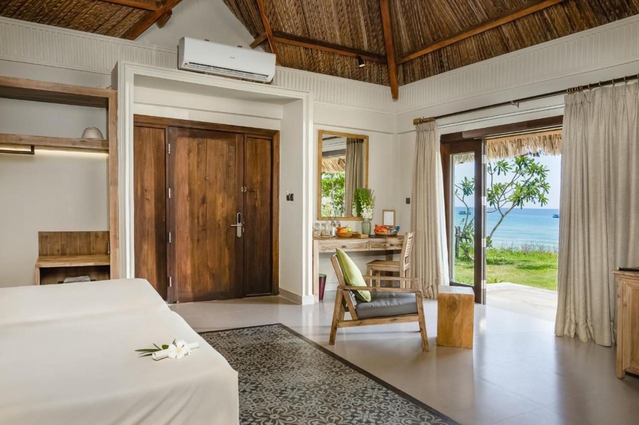 Crown Retreat Resort