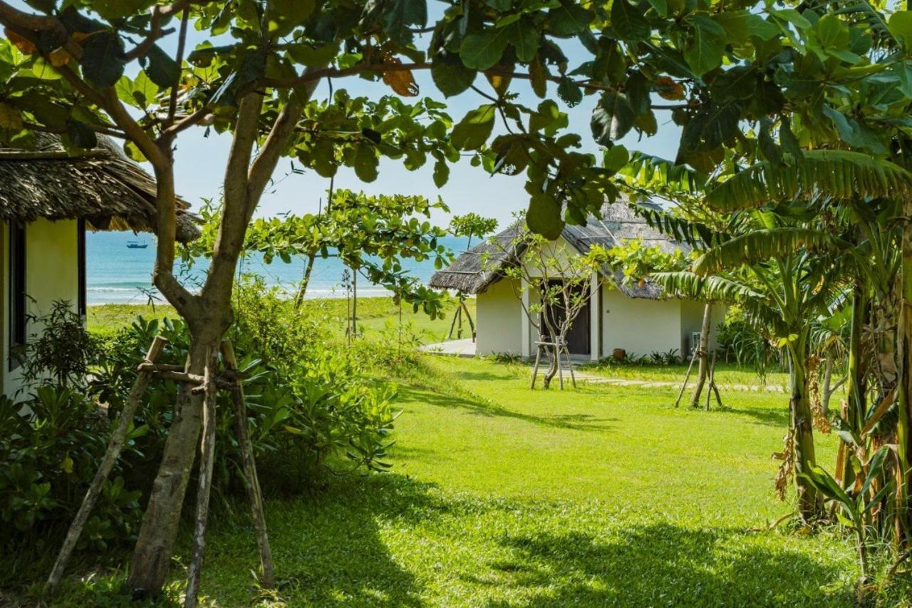 Crown Retreat Resort