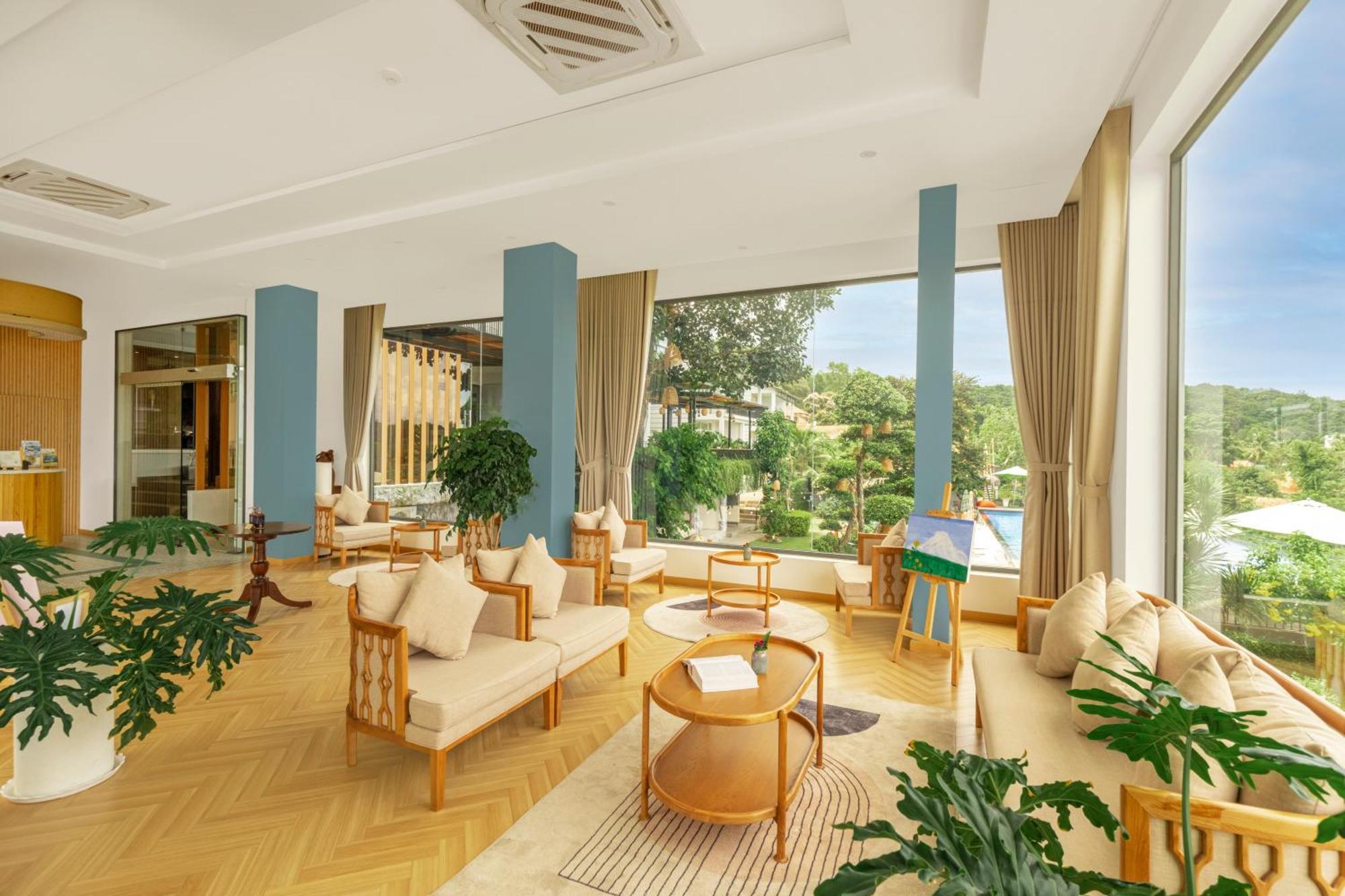 Resort Tom Hill Boutique & 4*