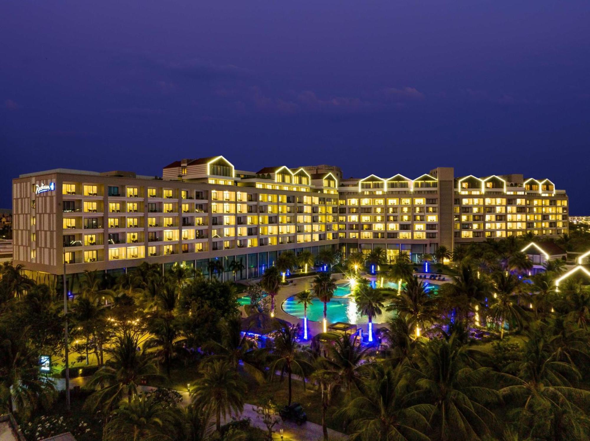 Radisson Blu Resort 5*