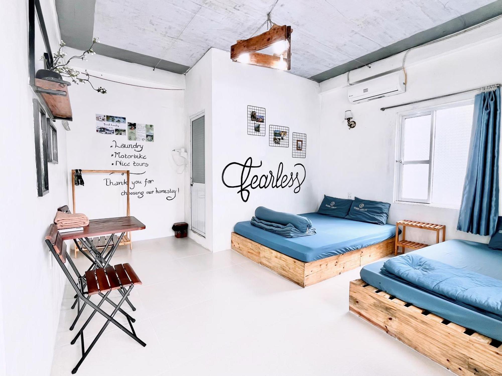 Domik - Cat Ba Hostel
