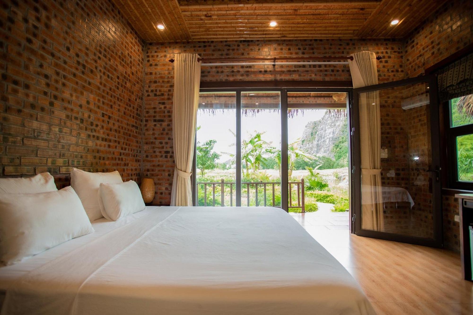 Khu cắm trại Mường Village Ninh Bình