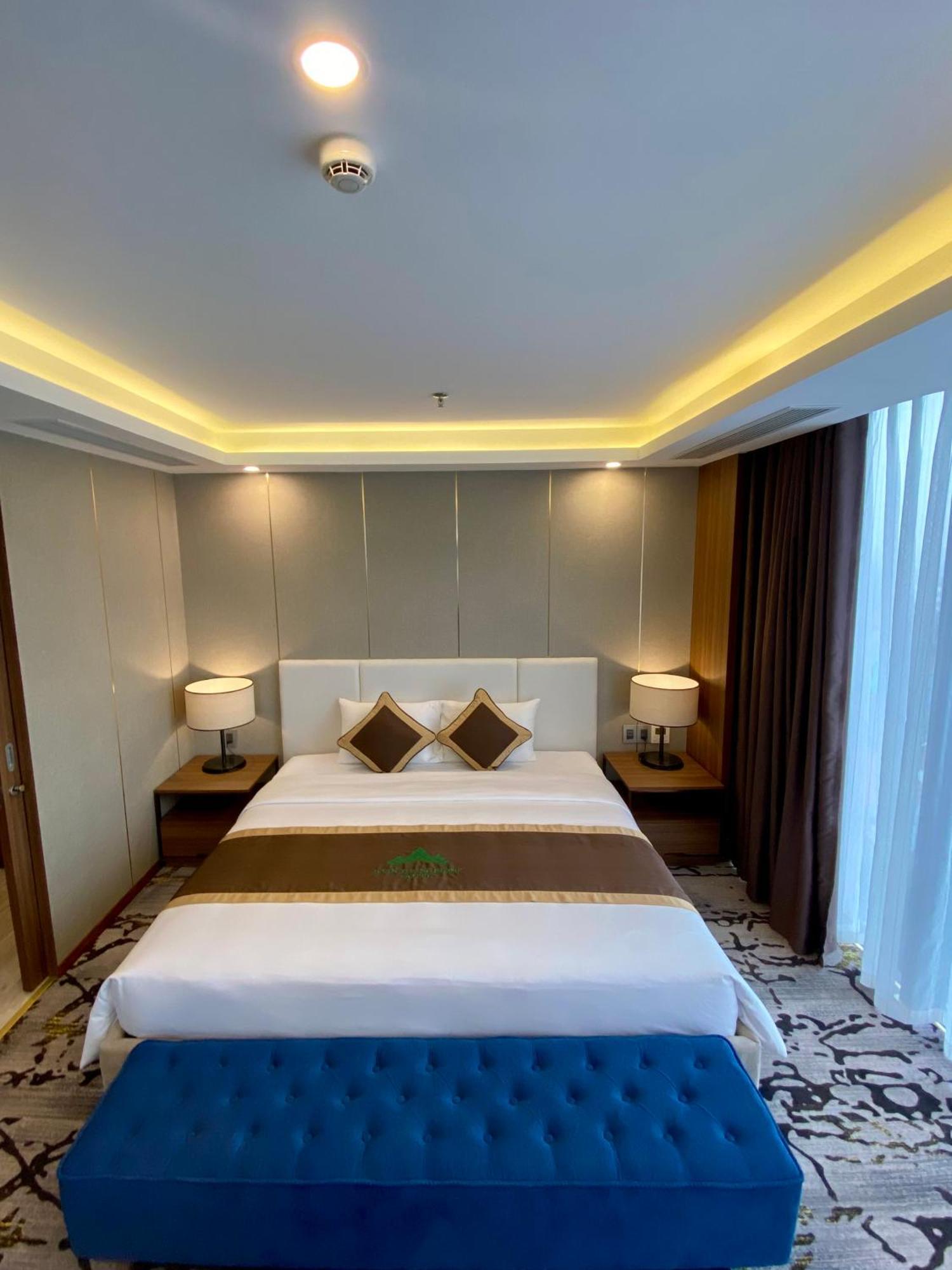 Hotel Khach San Toan Thang Stone