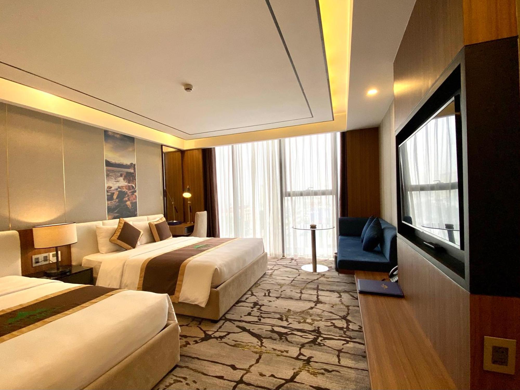 Hotel Khach San Toan Thang Stone 4*