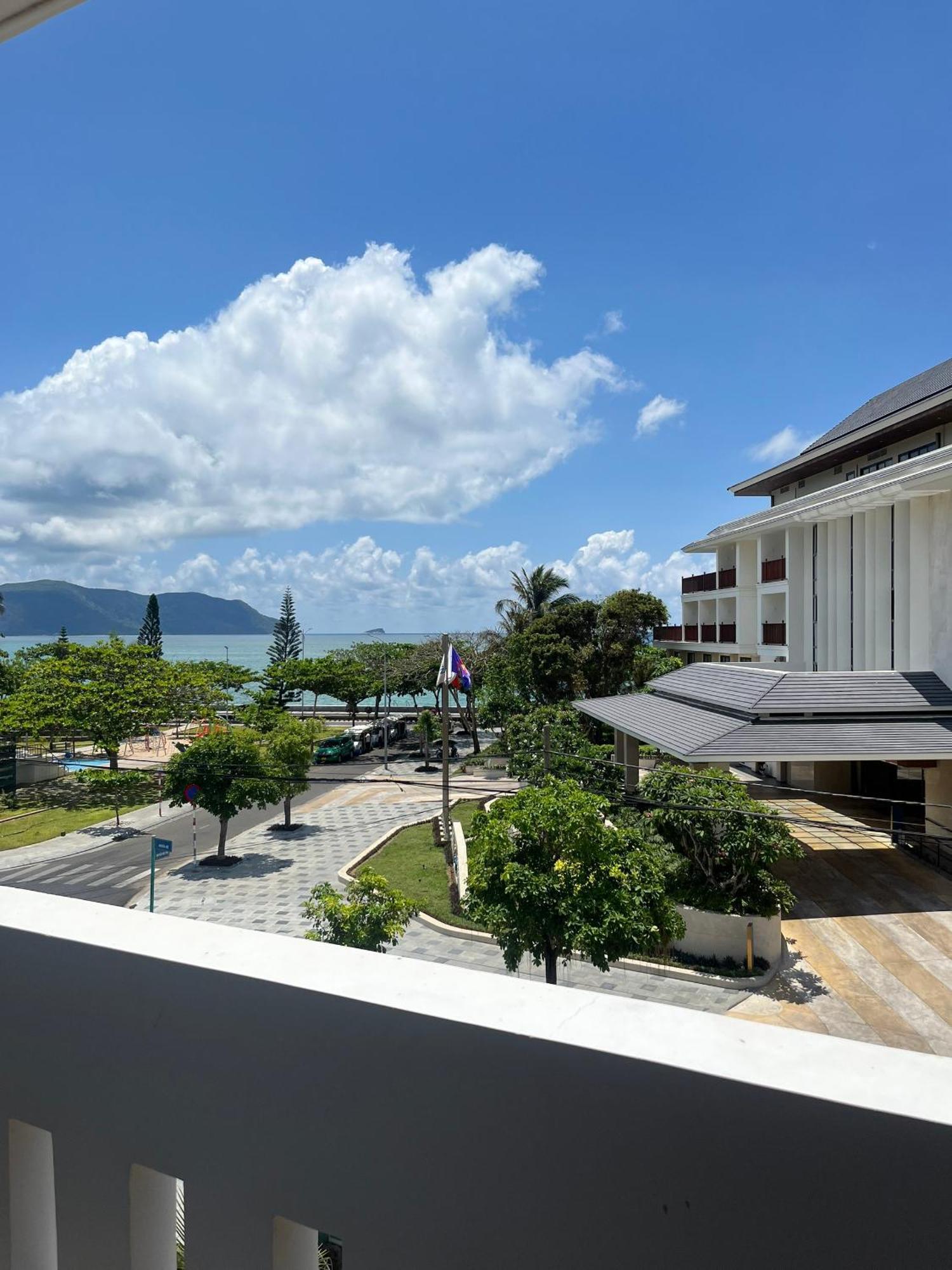 Hotel Con Dao Tan Son Nhat Chi Khu Co Ong