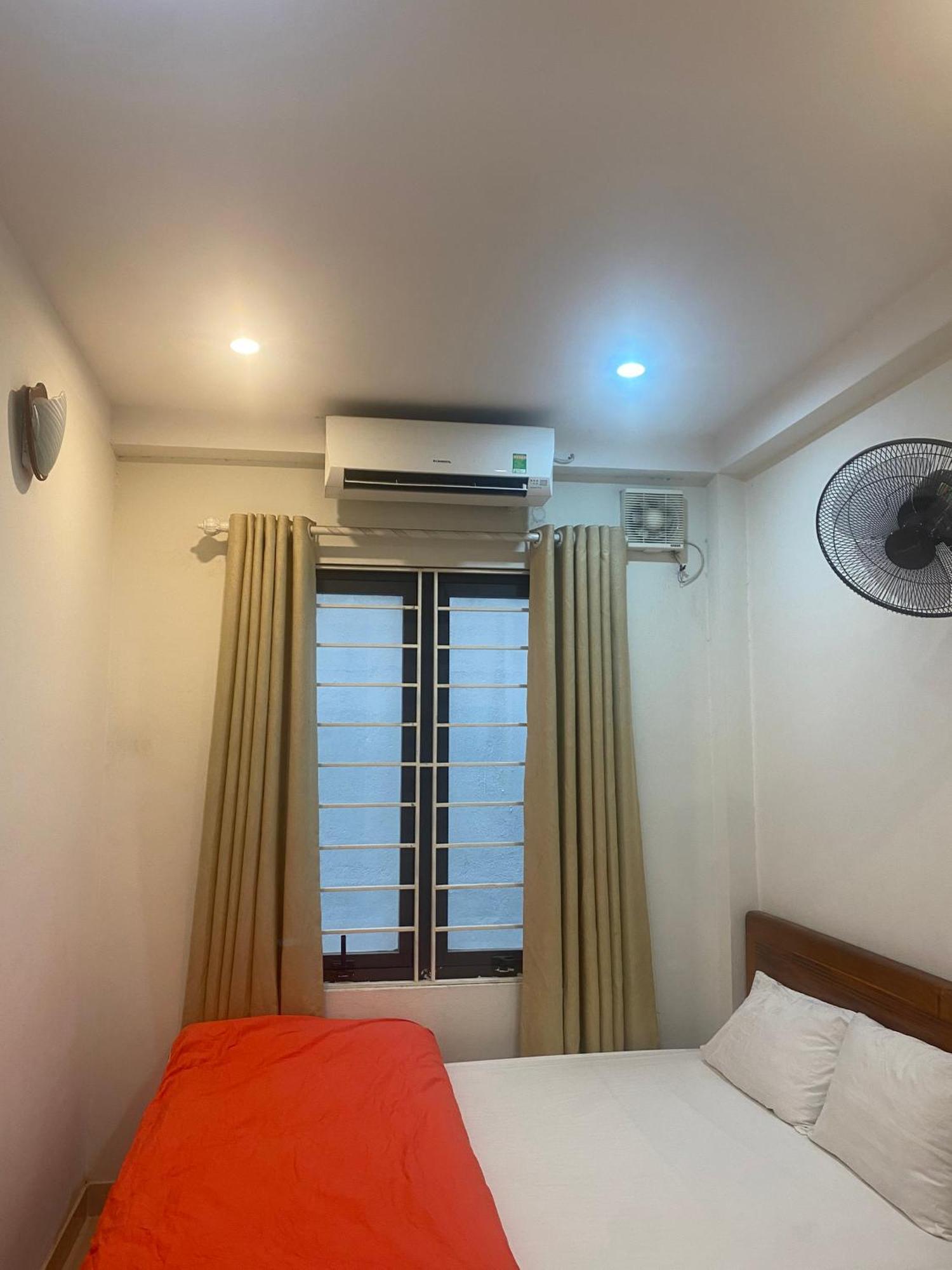 Nam Cuong - Phong Don Co Cua So Thoang Mat Khep Kin - Thang Bed & Breakfast Hà Nội