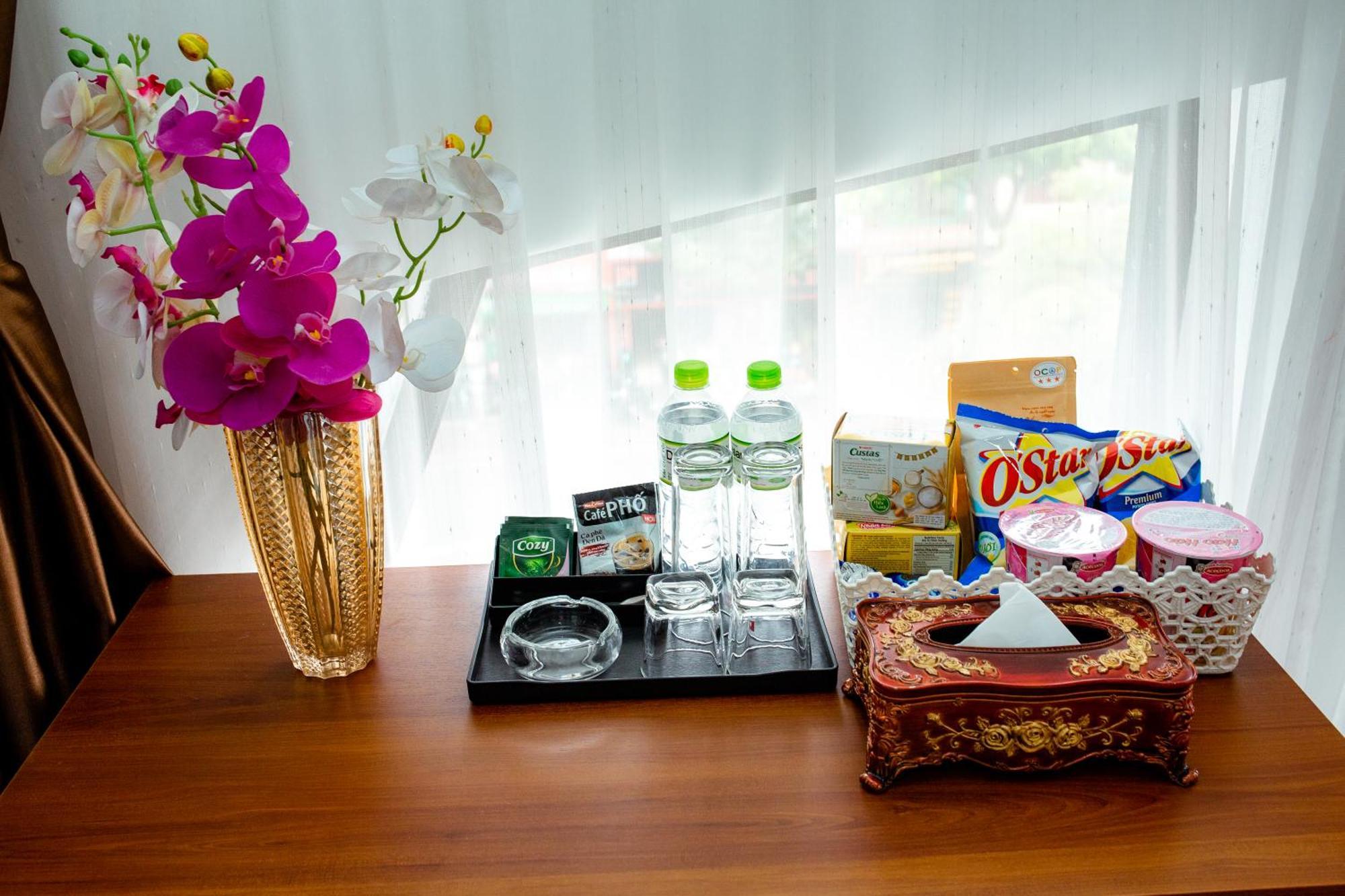 Big Khách sạn hẻo lánh Lào Cai