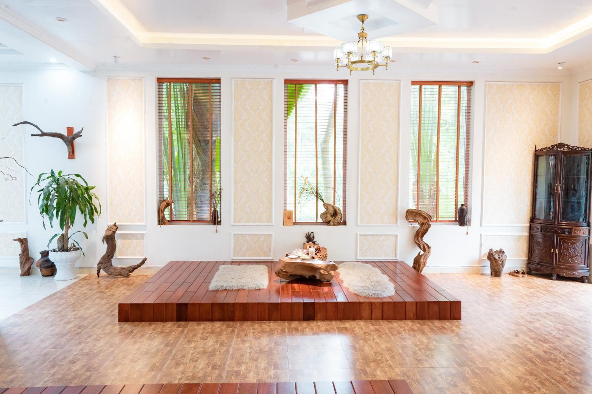 Hotel Khach San Htc Tuan Chau