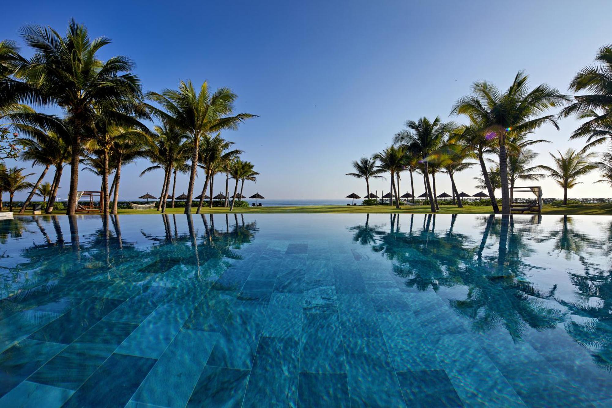 Hoi An Royal Beachfront Villa *