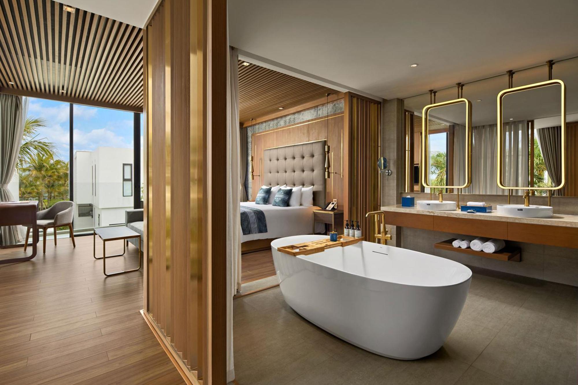 Villa Hoi An Royal Beachfront *