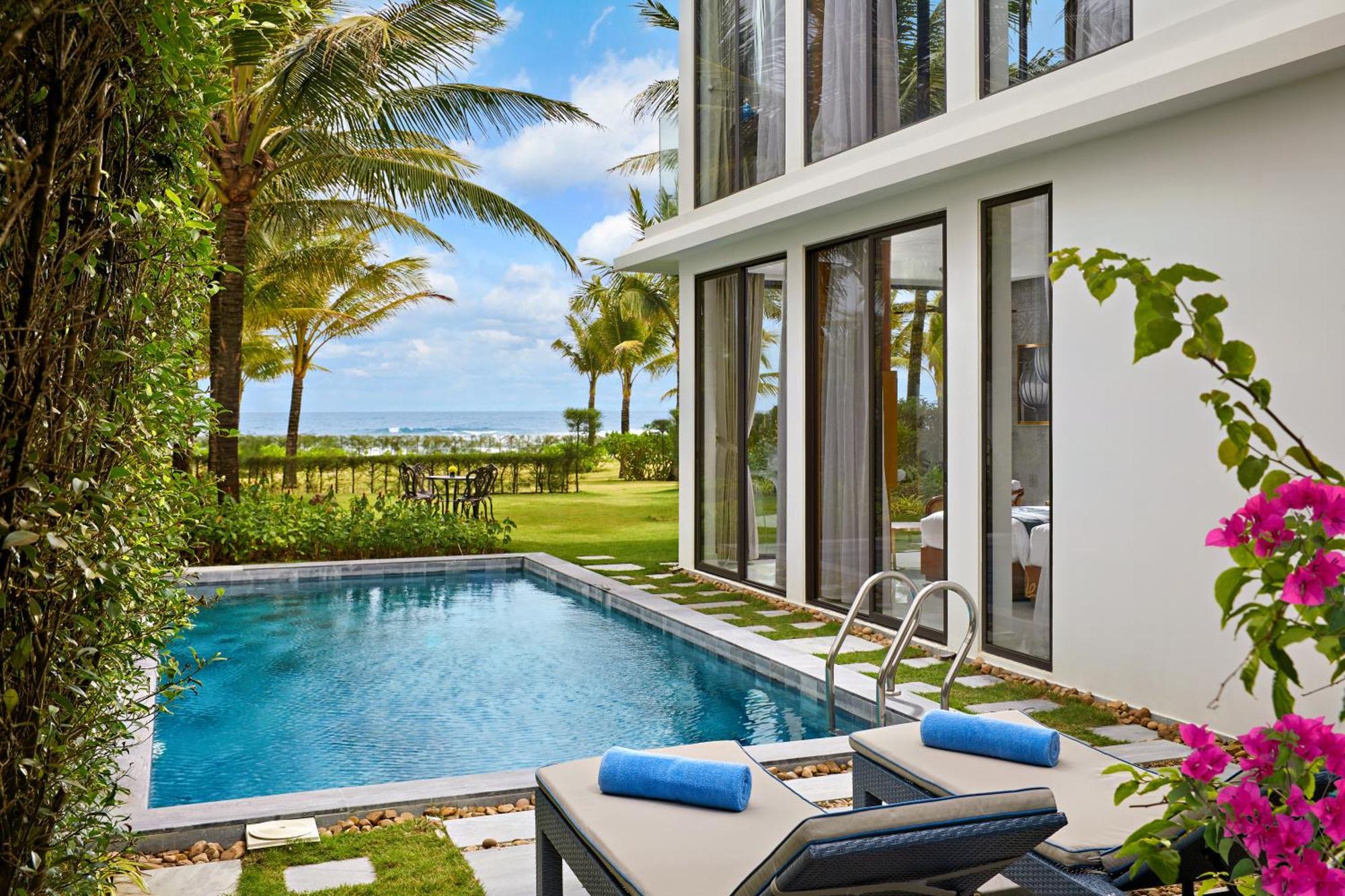 Hoi An Royal Beachfront Villa Dien Ban