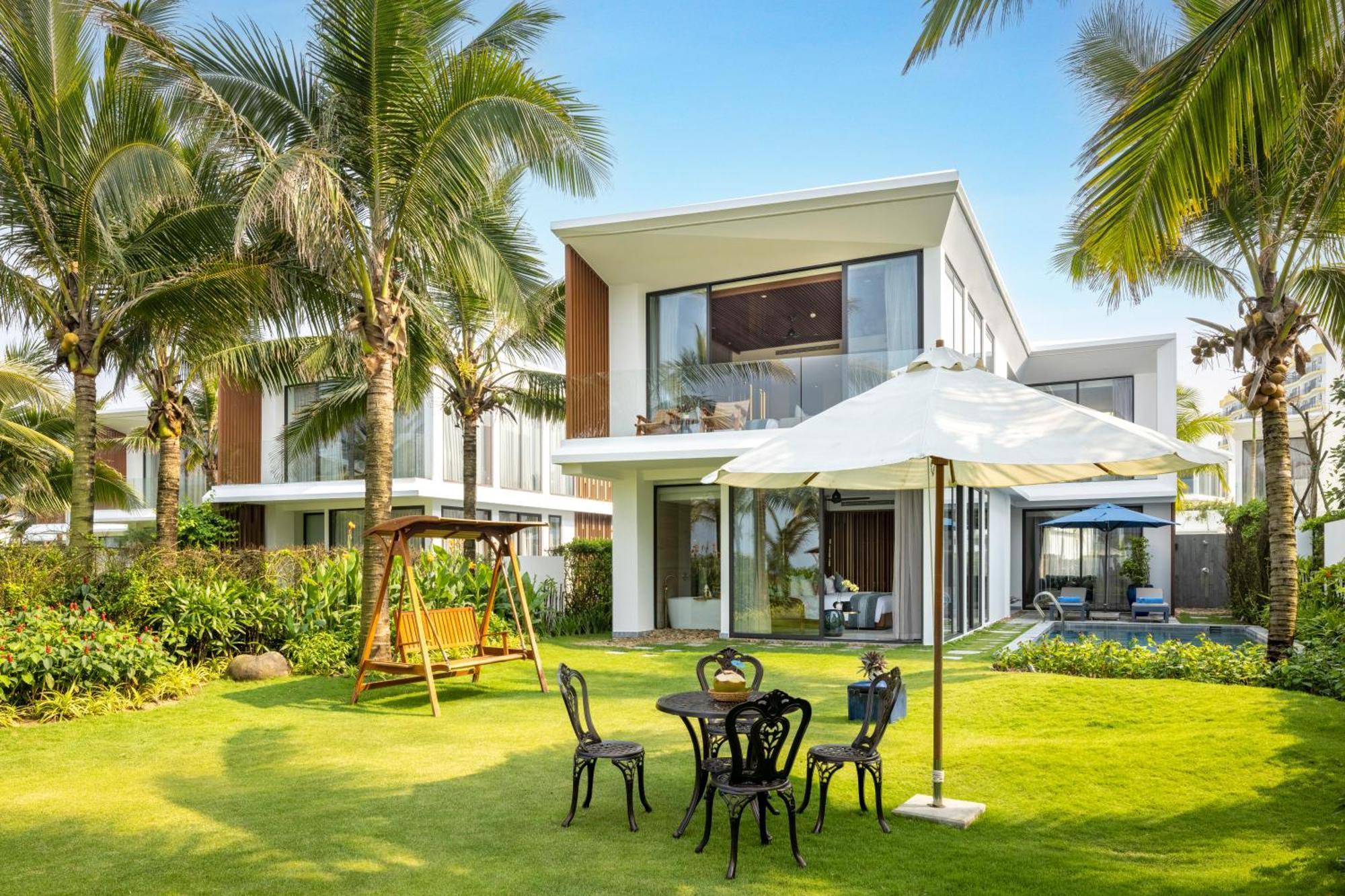 Hoi An Royal Beachfront Villa