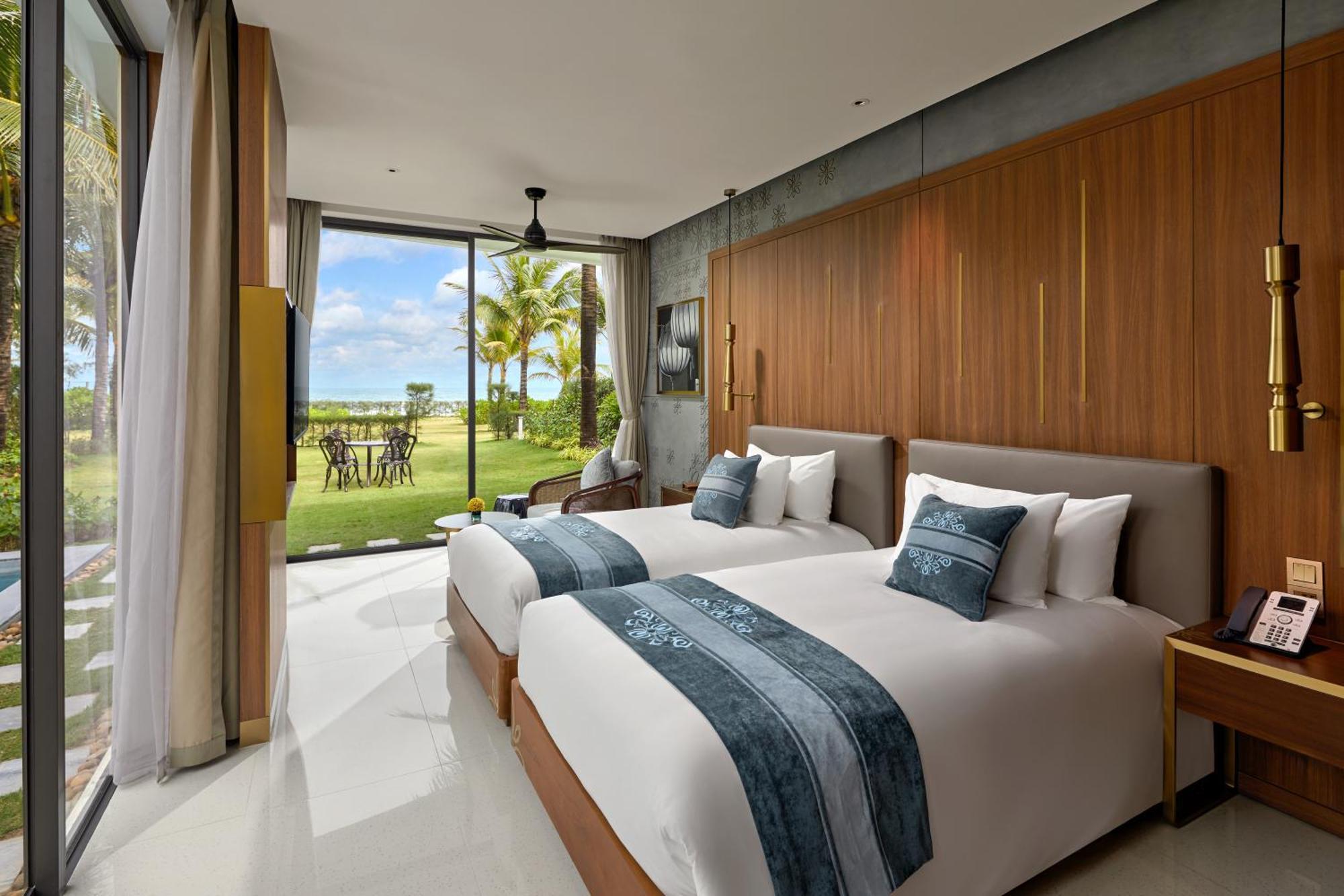 Villa Hoi An Royal Beachfront *