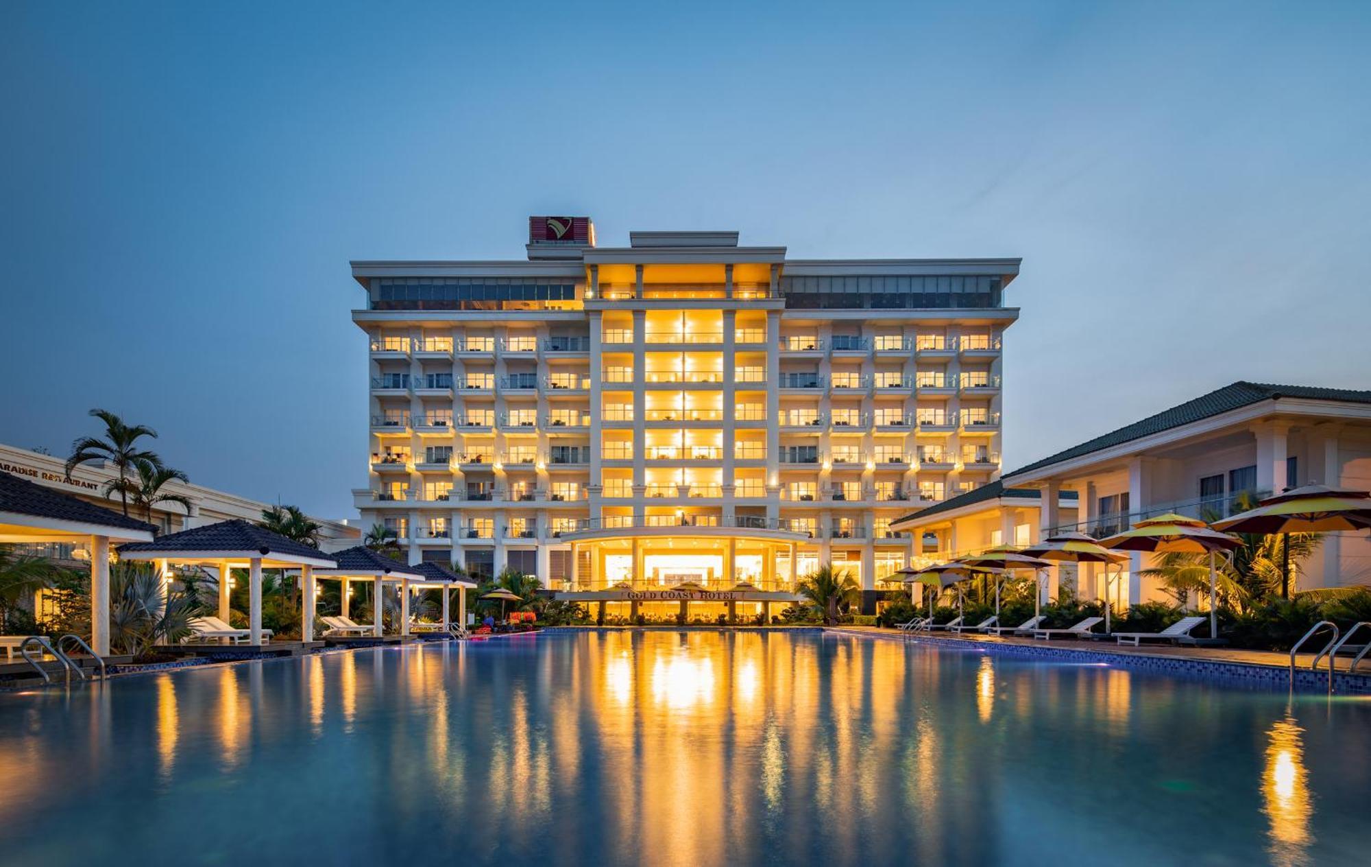 Resort Gold Coast & 5*
