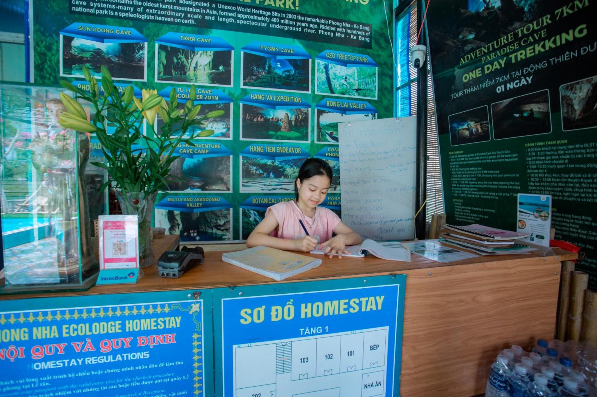 Bed & Breakfast By Hofs Phong Nha