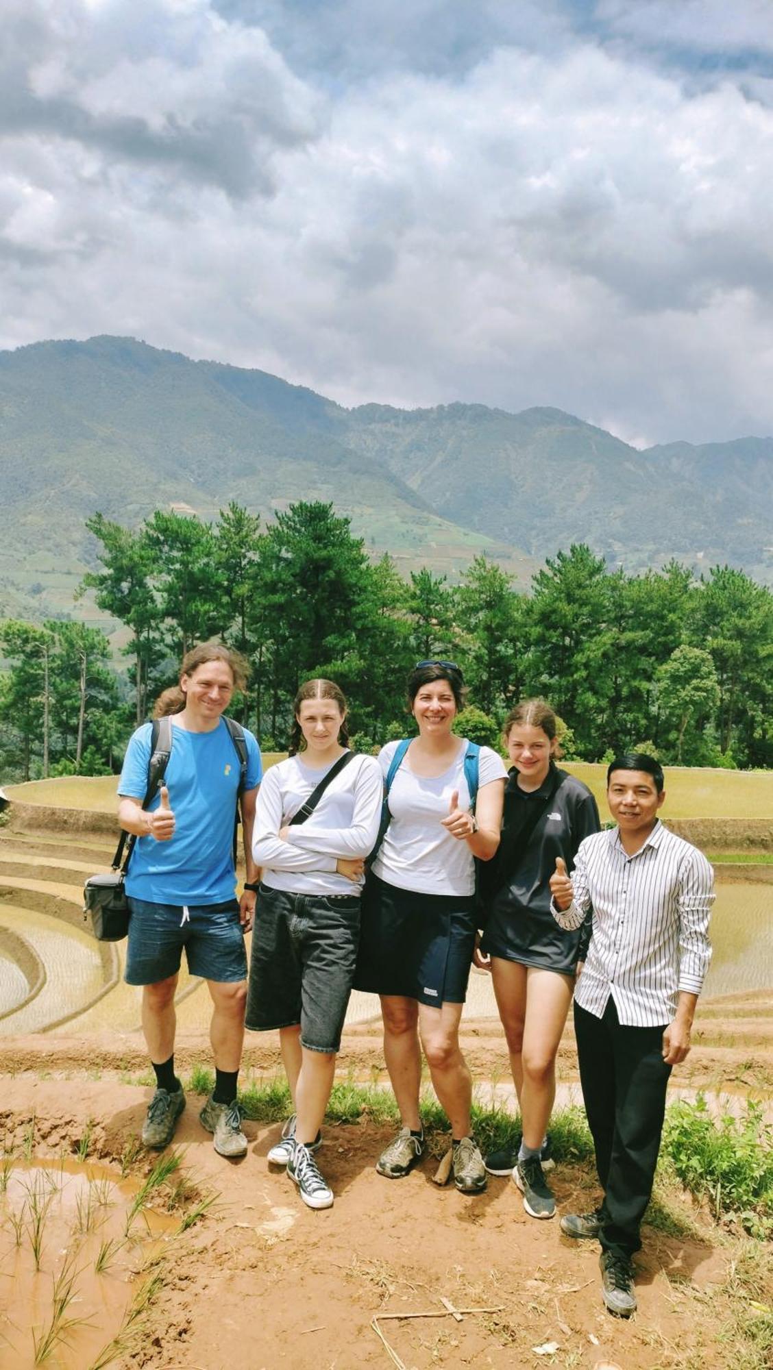 Big View Homestay, Tour & Vegetarian * Mu Cang Chai
