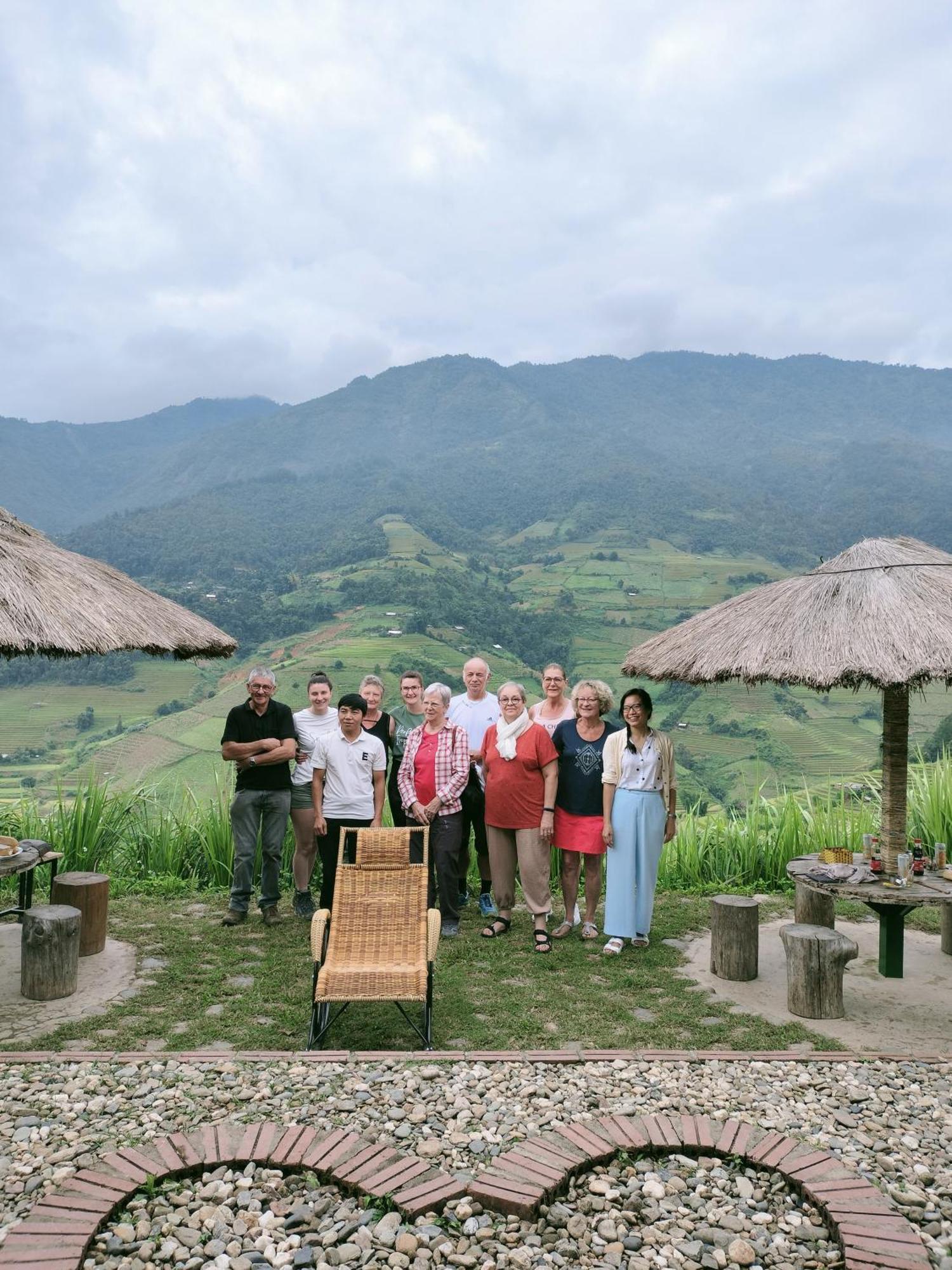 Big View Homestay, Tour & Vegetarian * Mu Cang Chai