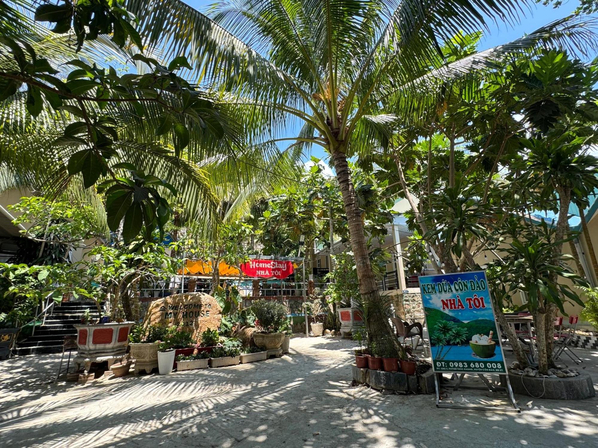 Lodge Nha Toi