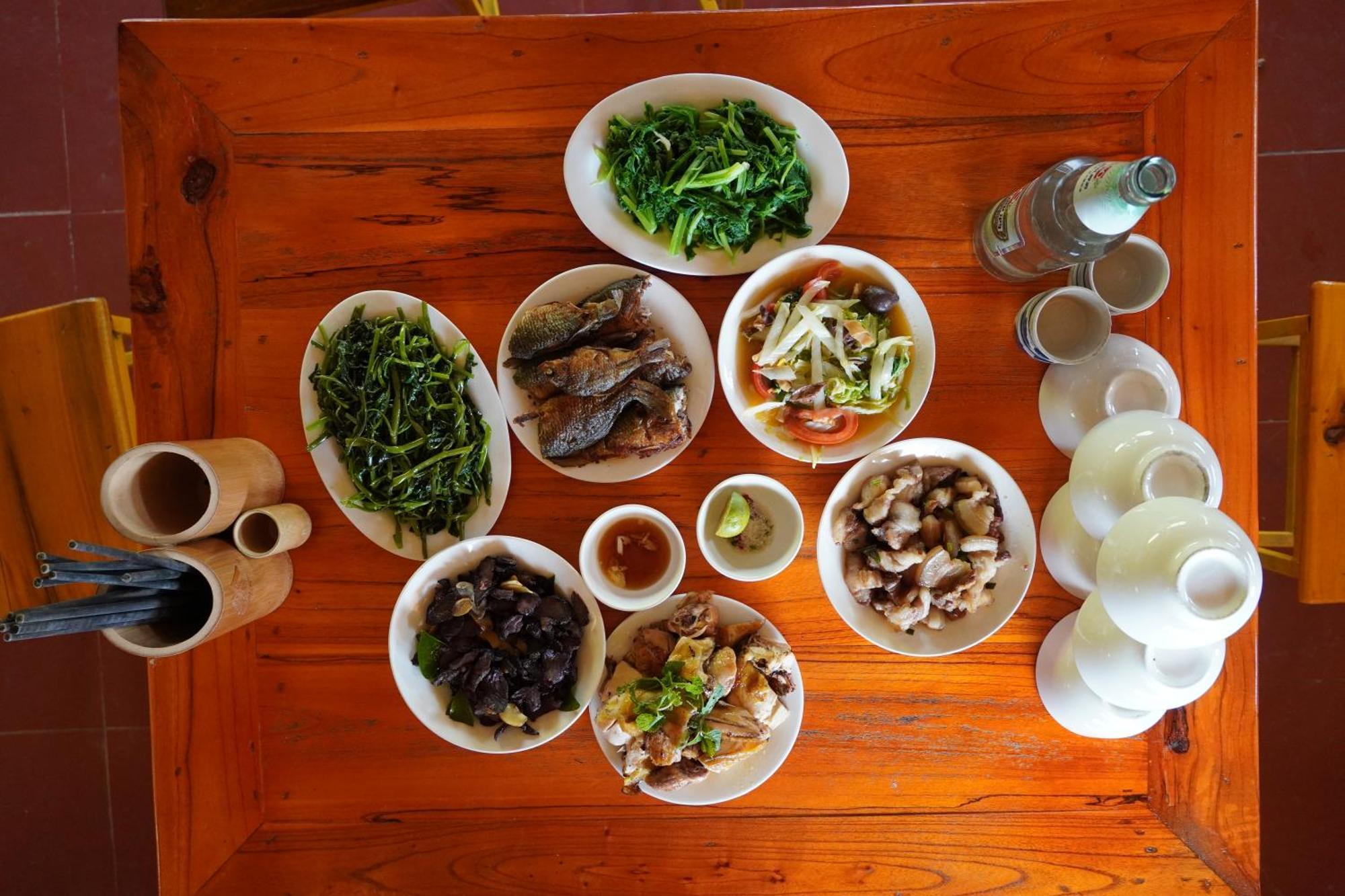 Bed & Breakfast Hoang Su Phi - Mong Ngua
