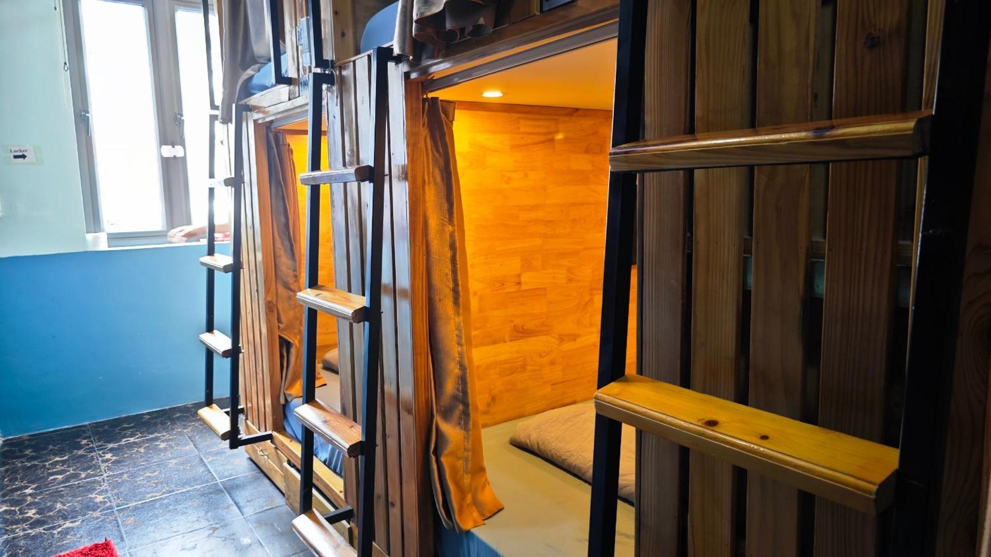Catba Pod - Restaurant And Rooftop Bar *