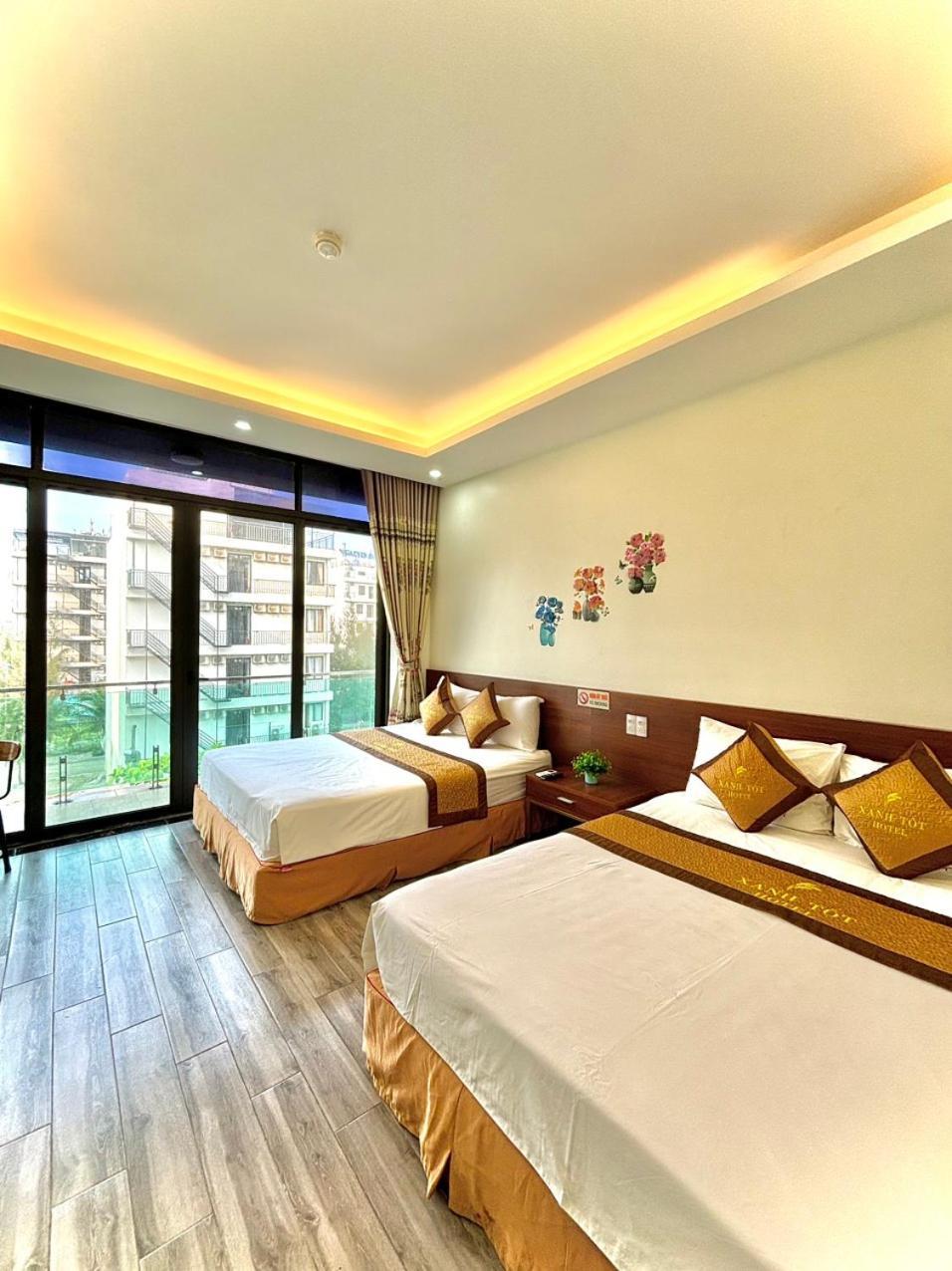 Hotel Khach San Xanh Tot Flc