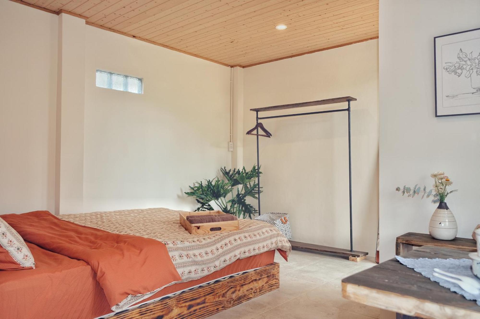 Bed & Breakfast Nha Dau Mang Den *