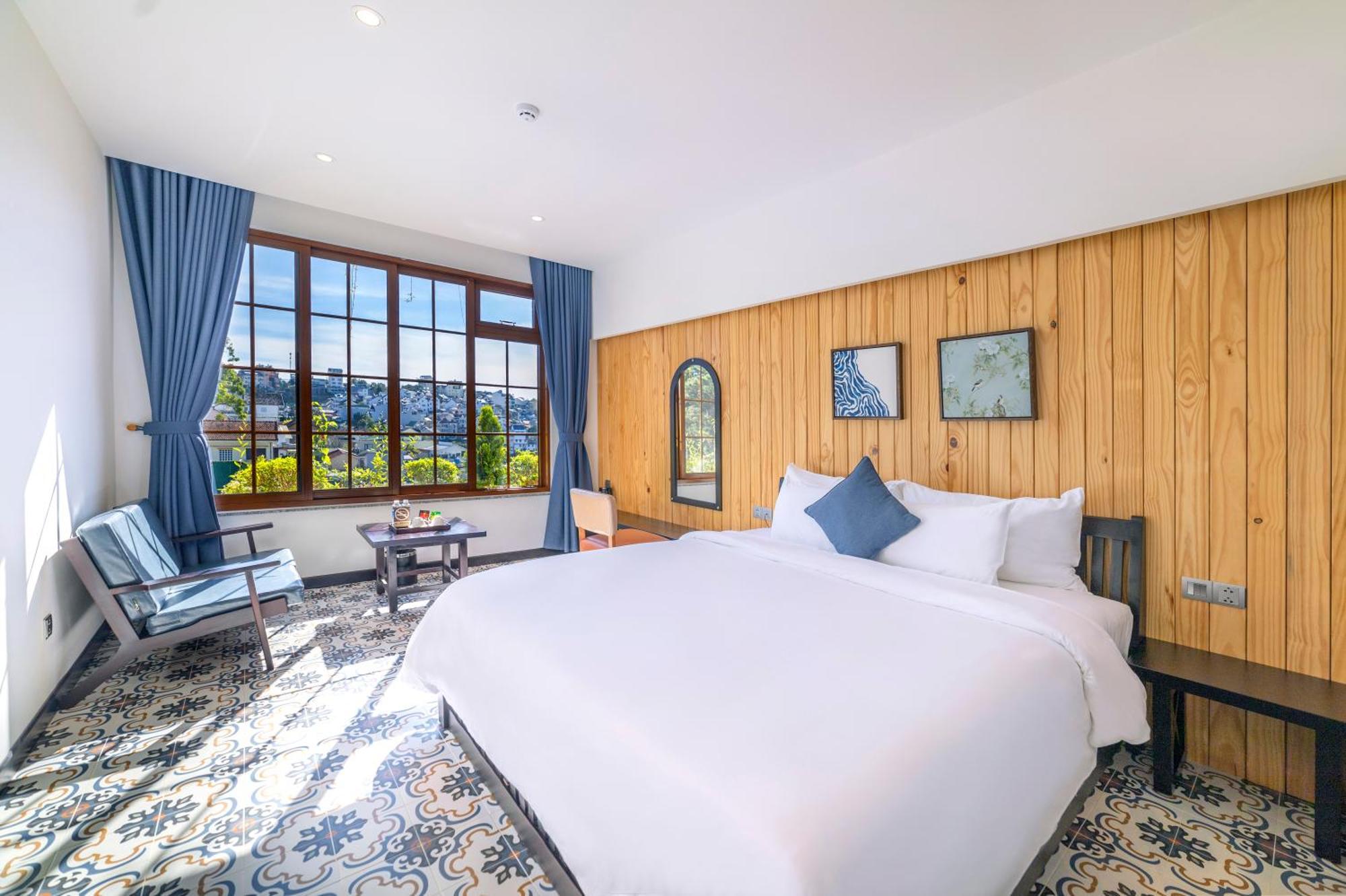 Brick House 3* Đà Lạt