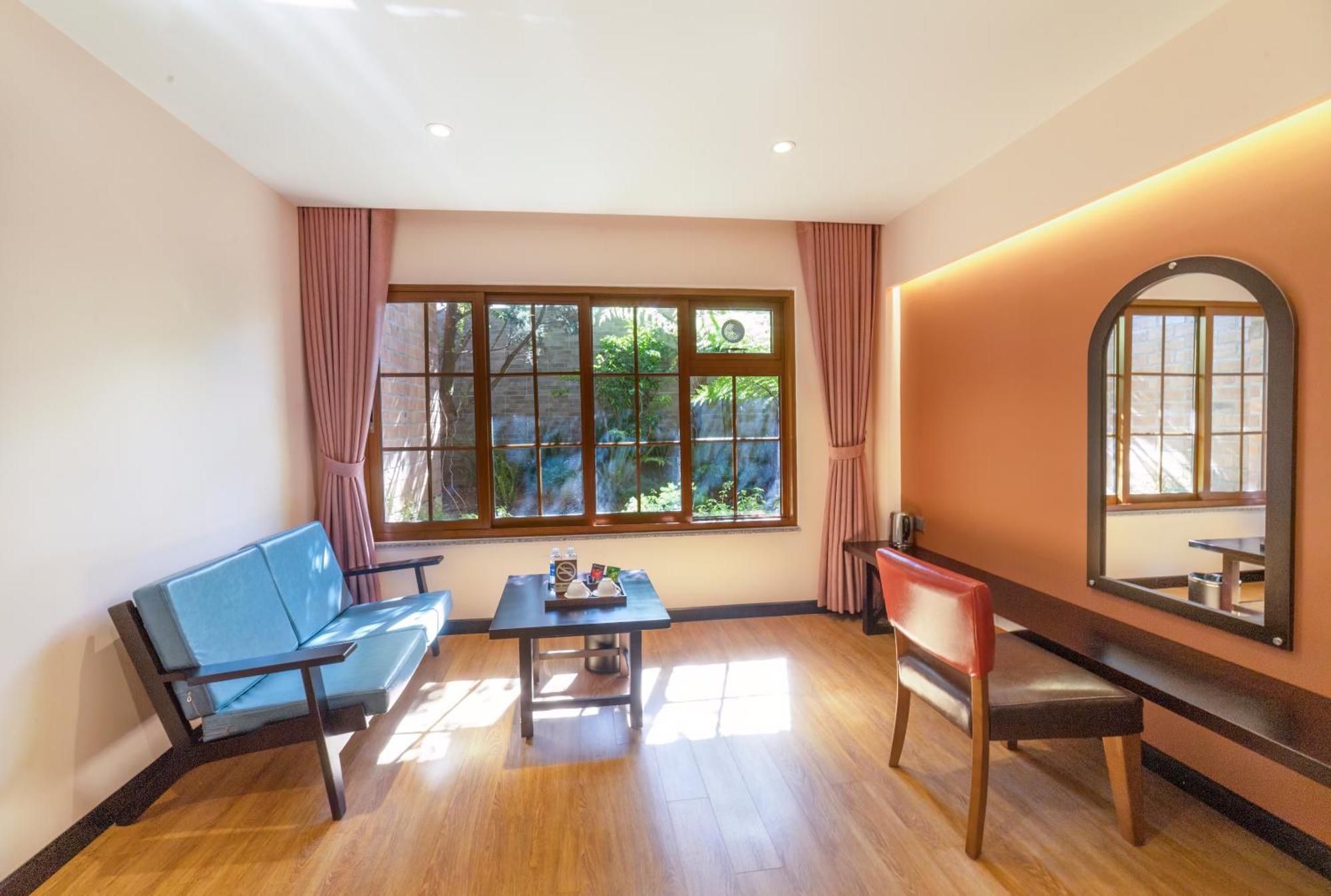 Brick House Hotel Đà Lạt