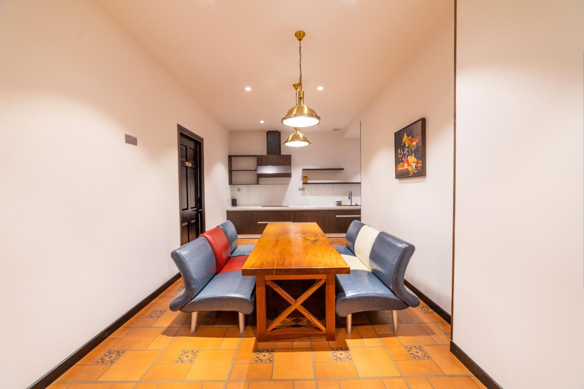 Brick House Hotel