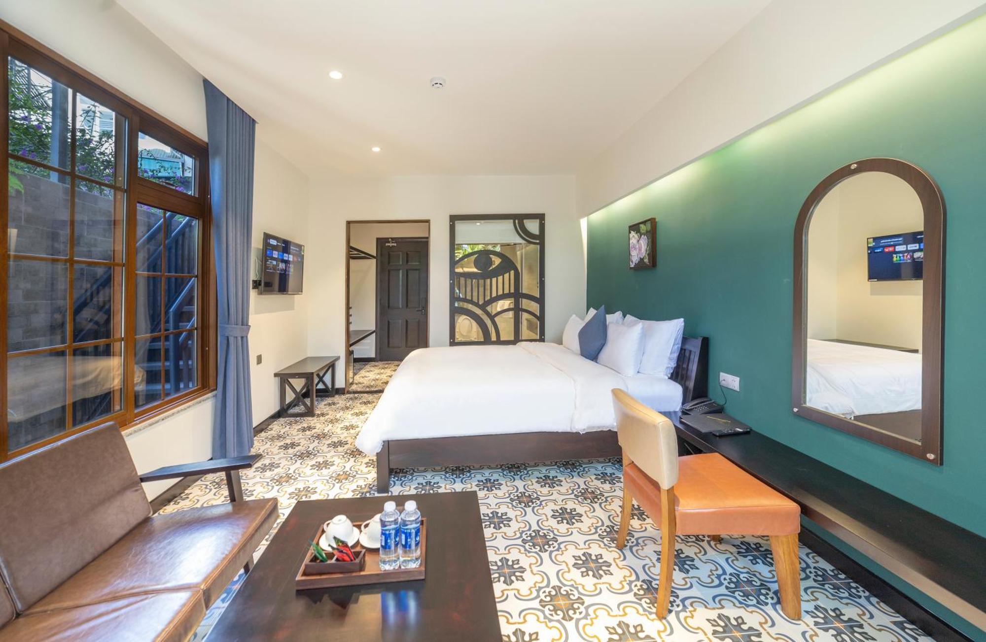 Hotel Brick House